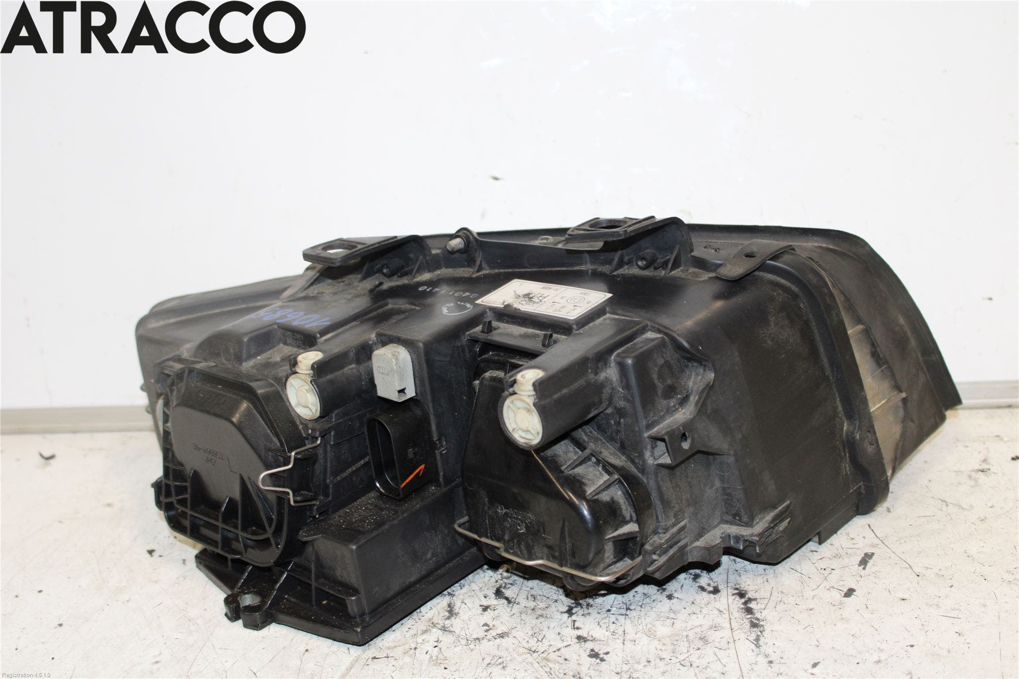 Audi A4/S4 01-05 Frontlykt Venstre