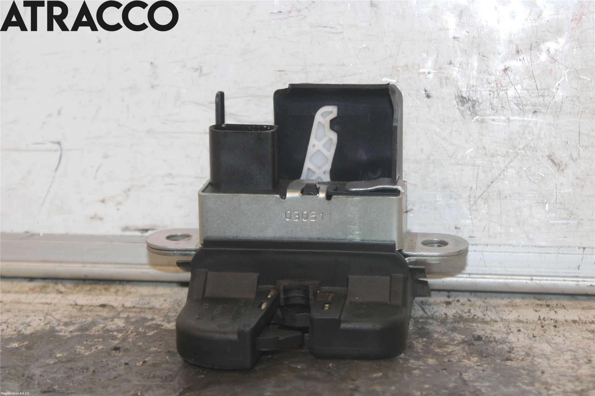 Volkswagen VW POLO 10-17 Bakluke-Lokk Låsekasse