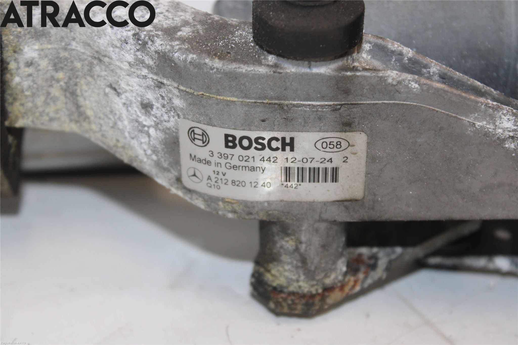 Mercedes-Benz MB E-KLASS (W212) 09-16 Viskermotor Frontrute