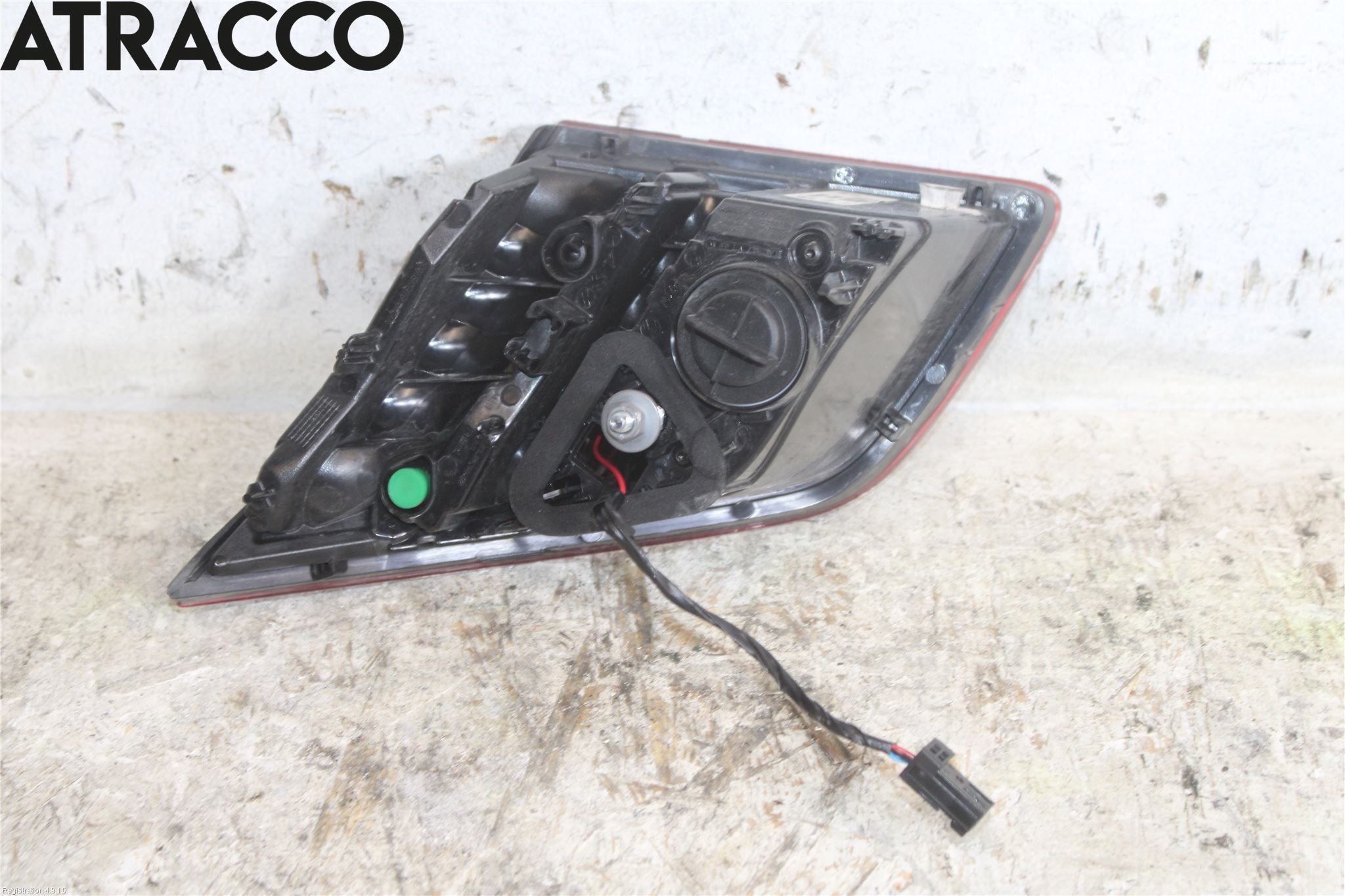 Peugeot 308 14-21 Baklykt Venstre  På Luke(Indre