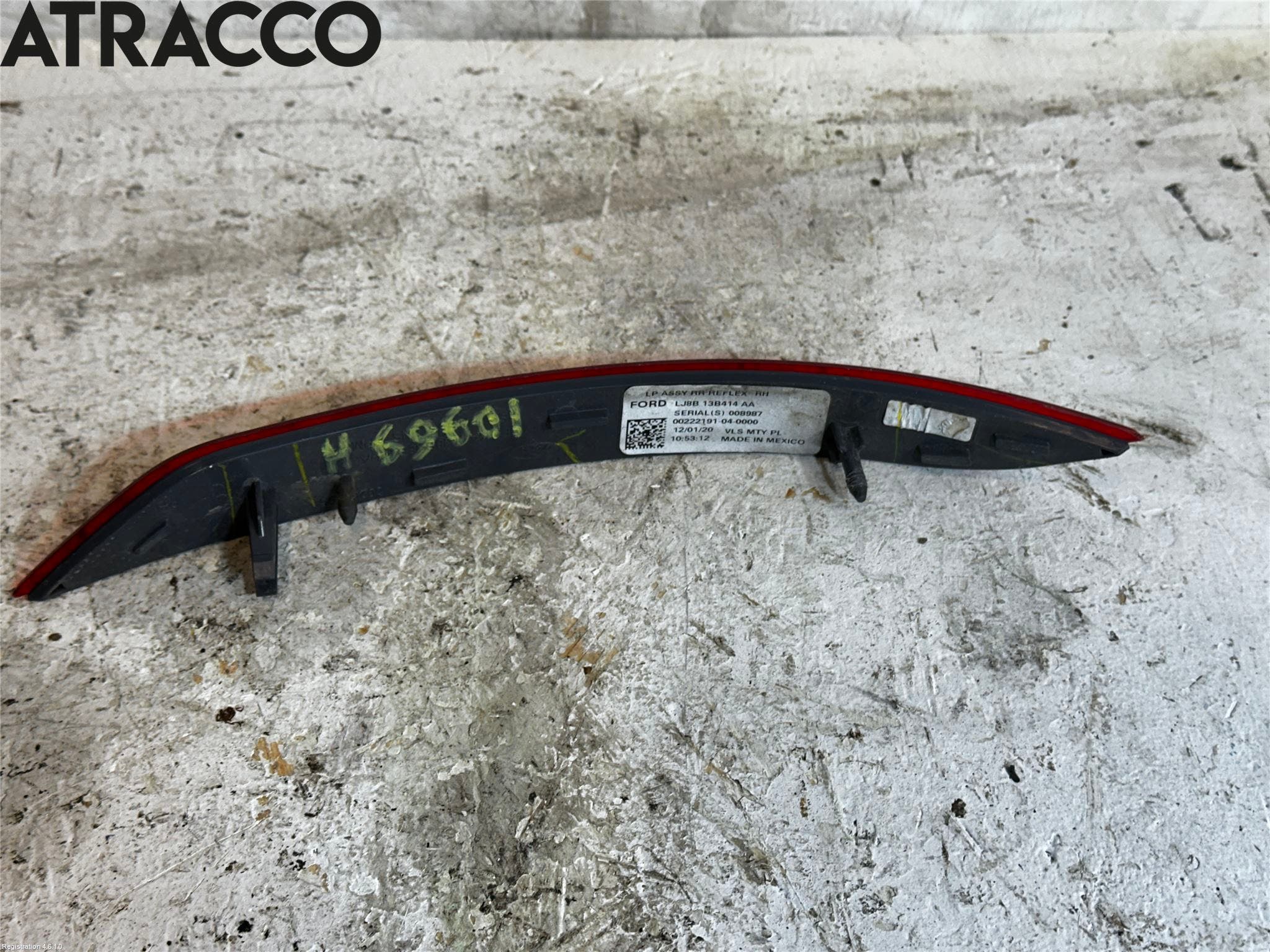 Ford MUSTANG Mach-E 21- Refleks Bak