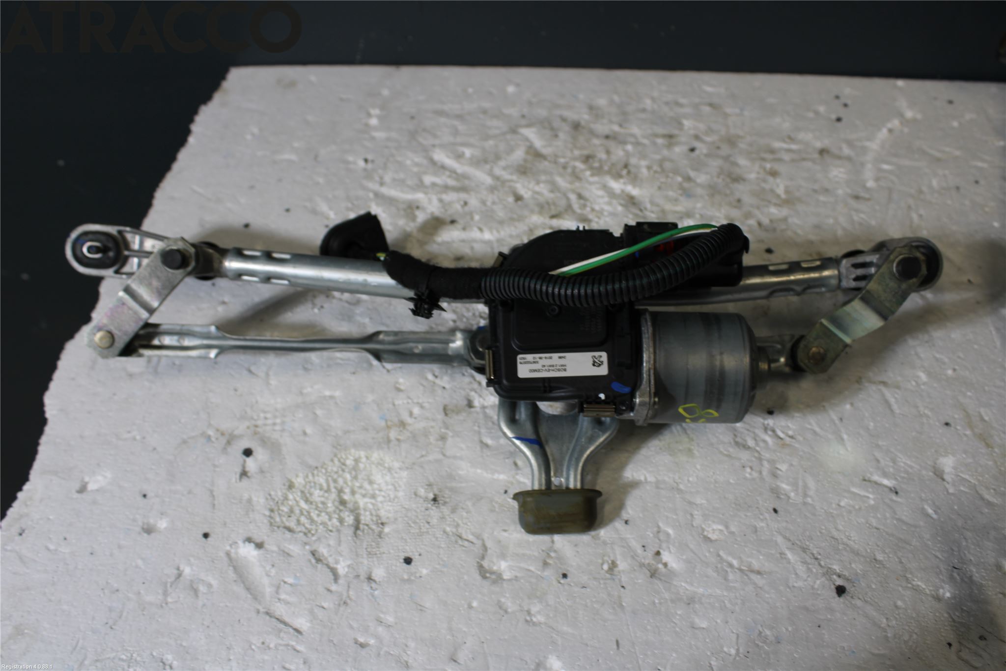 Peugeot 5008 17-24 Viskermotor Frontrute