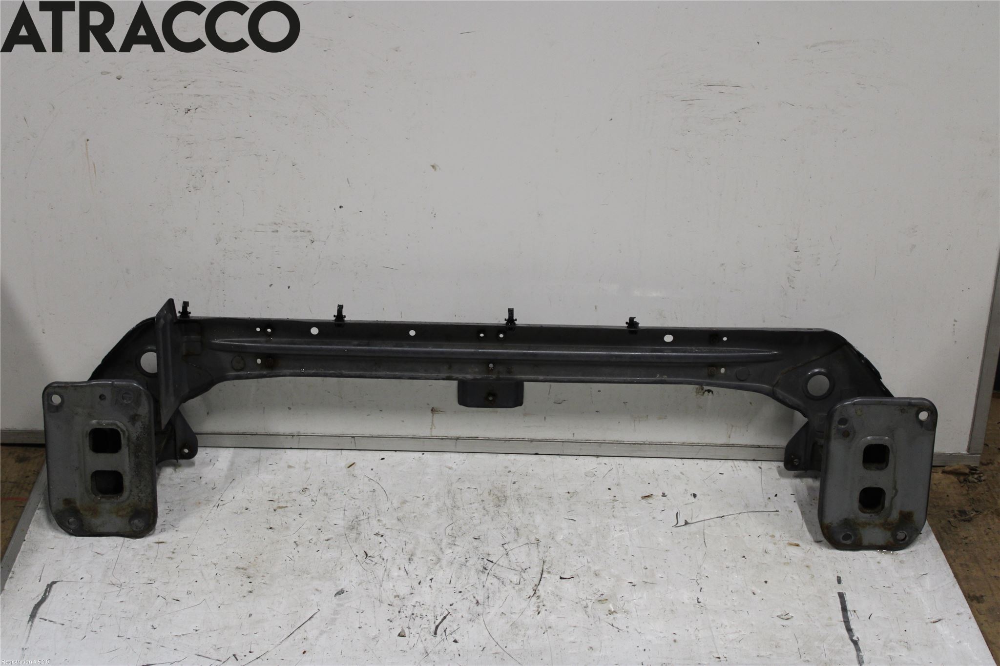 Mitsubishi OUTLANDER 07-12 Støtfanger Foran Bjelke