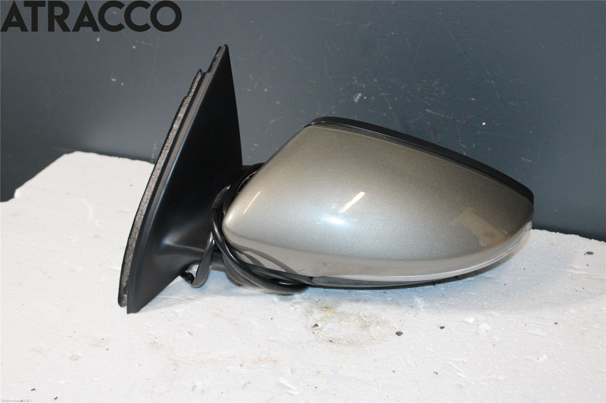 Volkswagen VW PASSAT 11-14 Speil V M-El Justering