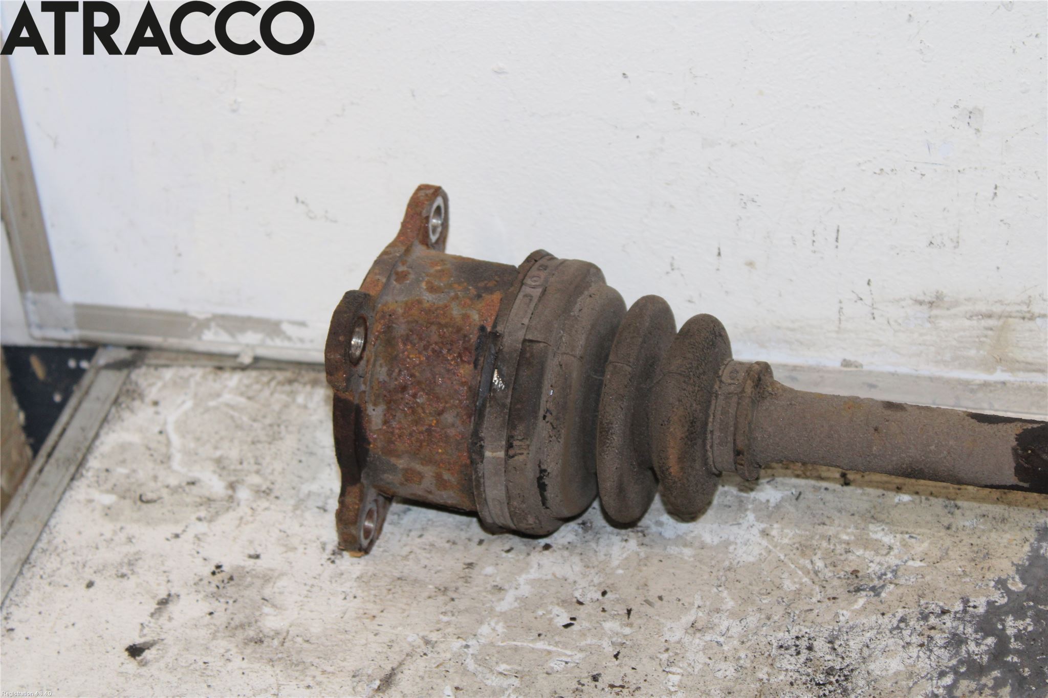 Toyota RAV 4 00-06 Drivaksel Bak Kompl Høyre