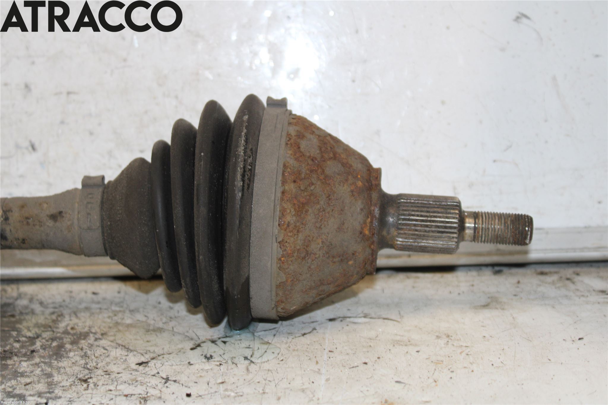 Volkswagen VW POLO 10-17 Drivaksel Foran Kompl Høyre