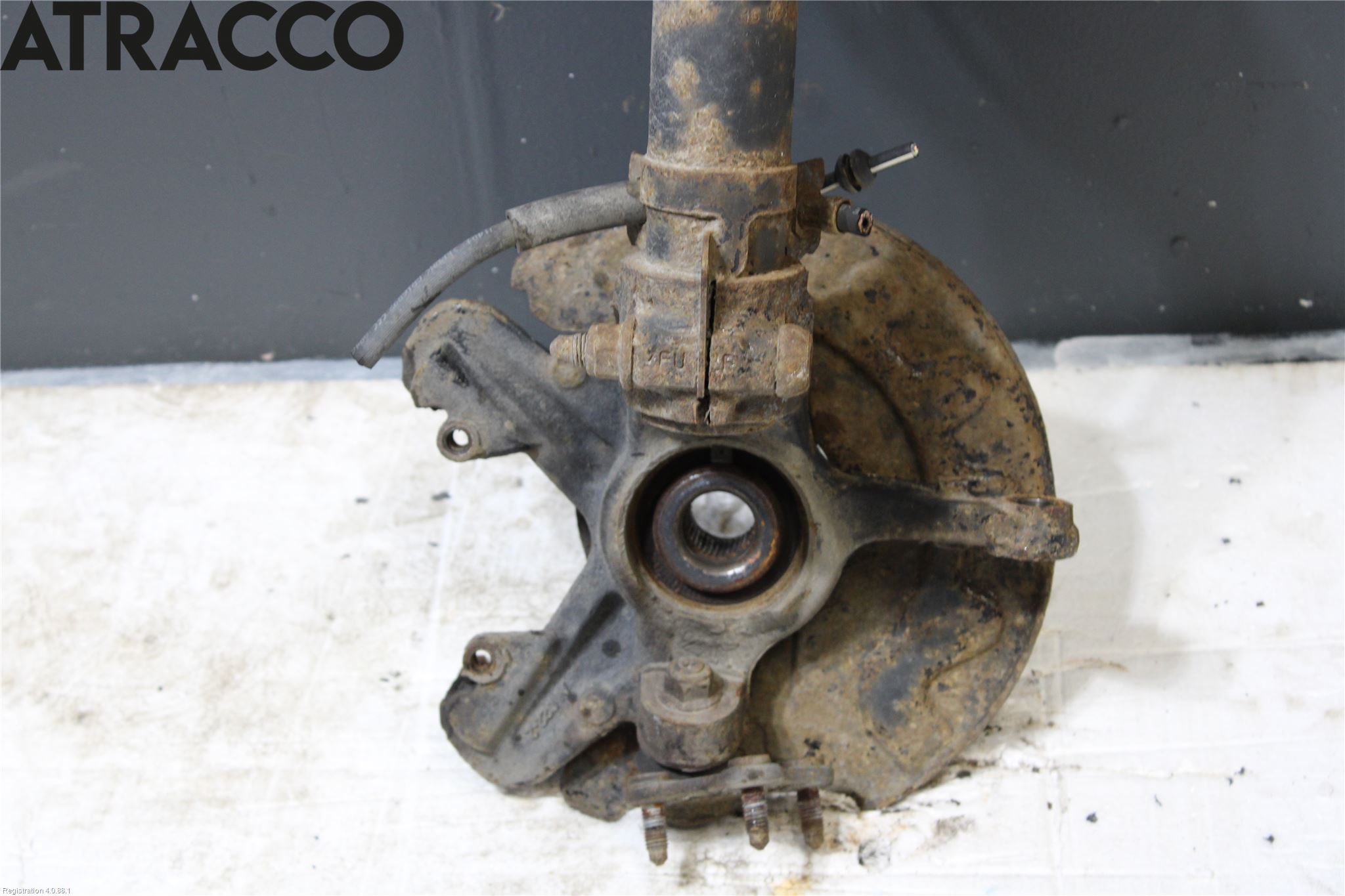 Volkswagen VW POLO 10-17 Fjærbein Foran Høyre