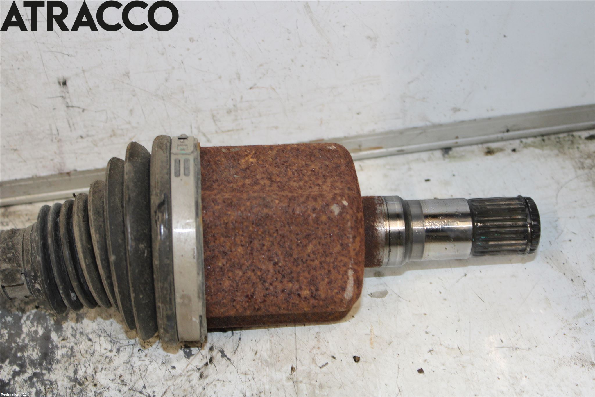 MG MARVEL R 22- Drivaksel Bak Kompl Høyre