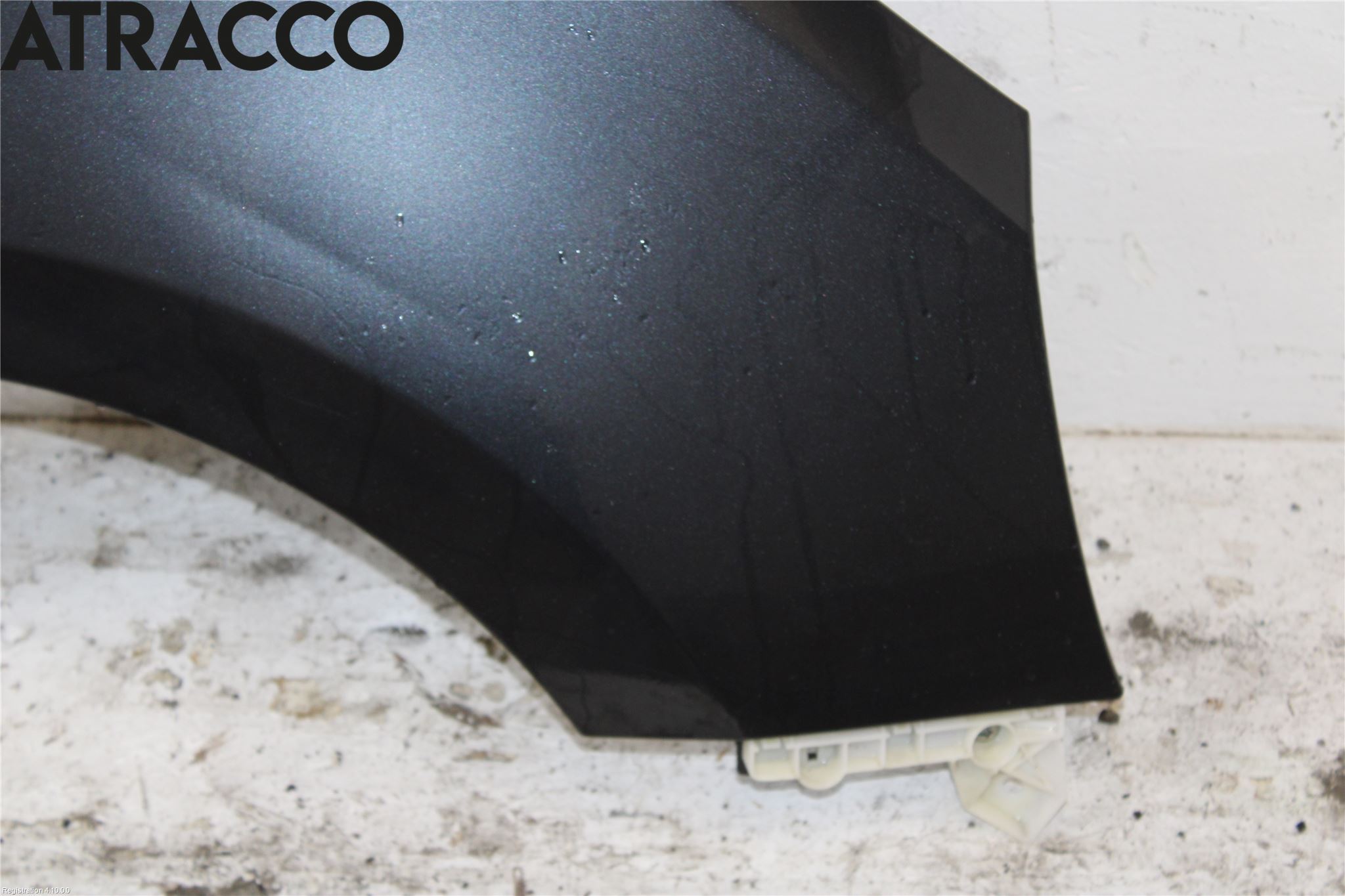 Mitsubishi SPACE STAR 98-05 Skjerm Foran Høyre