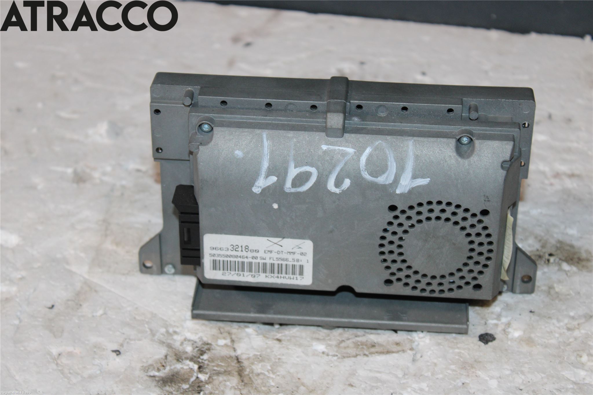 Peugeot 307     05-08 Instr Skjerm Dvd-Gps-Ac-Tlf