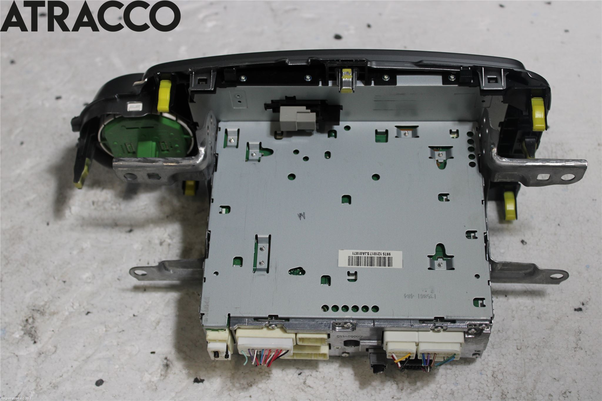 Toyota YARIS XP130 12-14 Stereo Radio