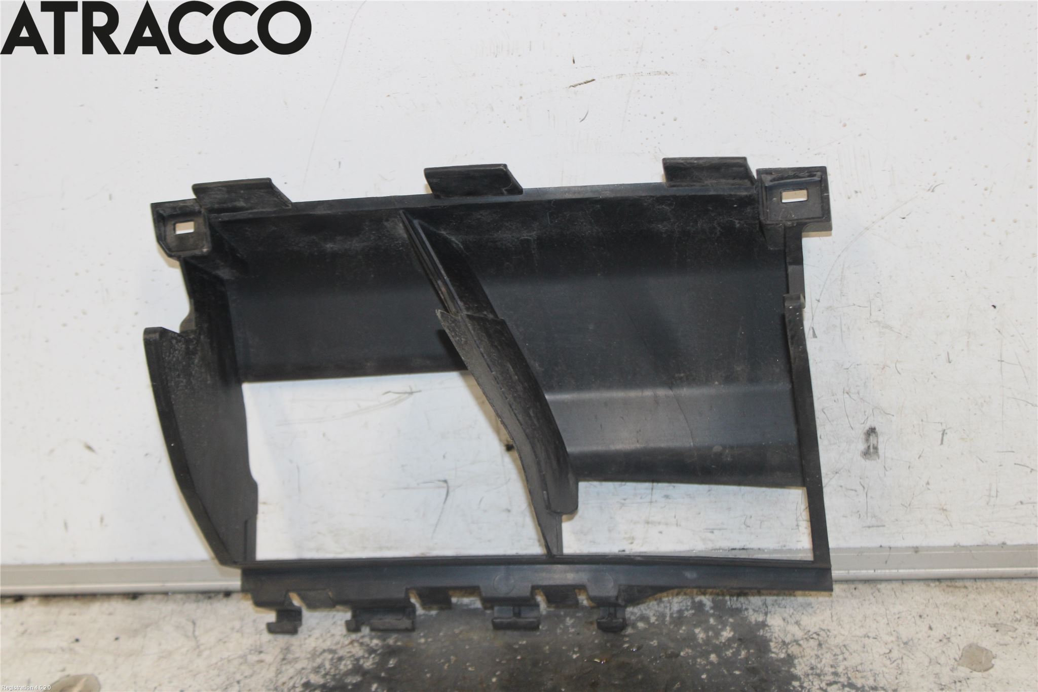 Peugeot 107 Luftstyring Front