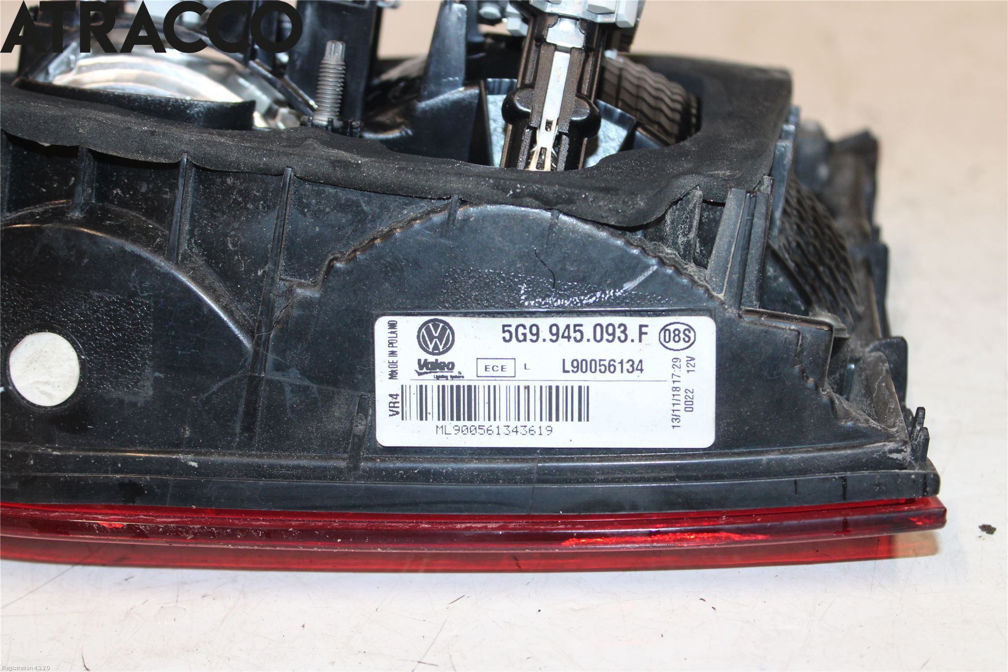 Volkswagen VW GOLF / E-GOLF VII 13-20 Baklykt Venstre  På Luke(Indre