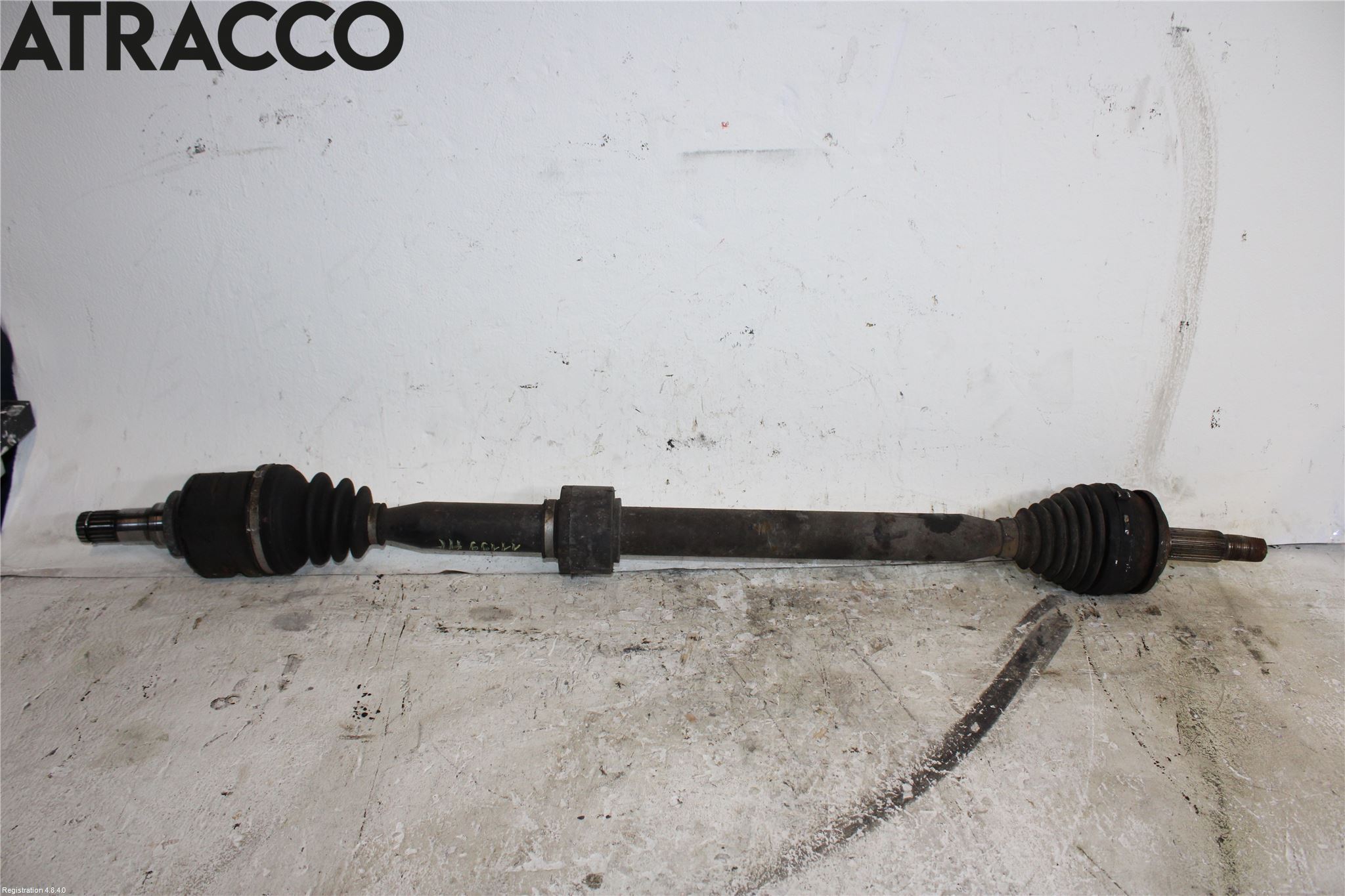 Toyota AURIS 10-12 Drivaksel Foran Kompl Høyre