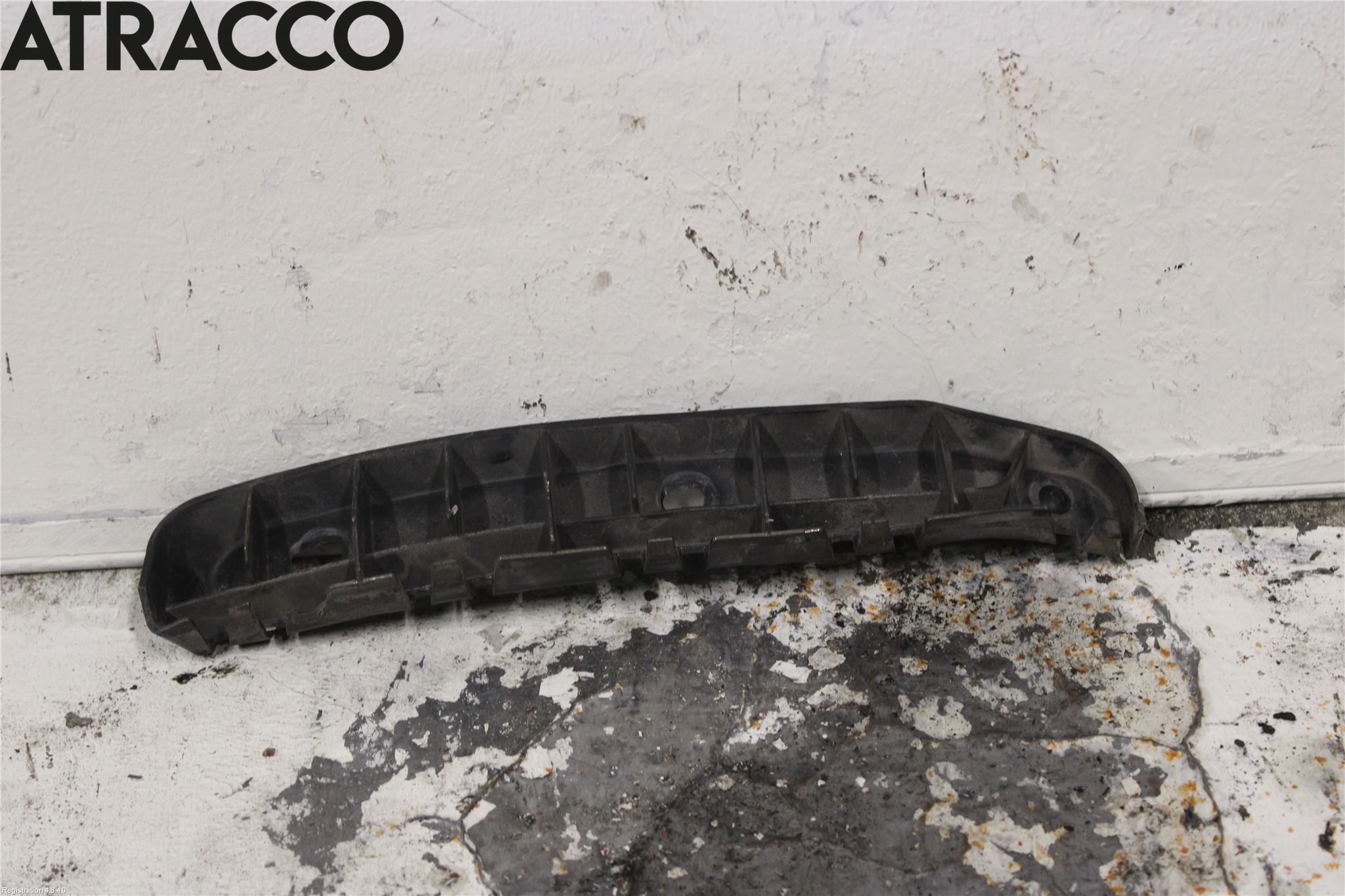 Skoda YETI Støtfangerfeste Bak Venstre