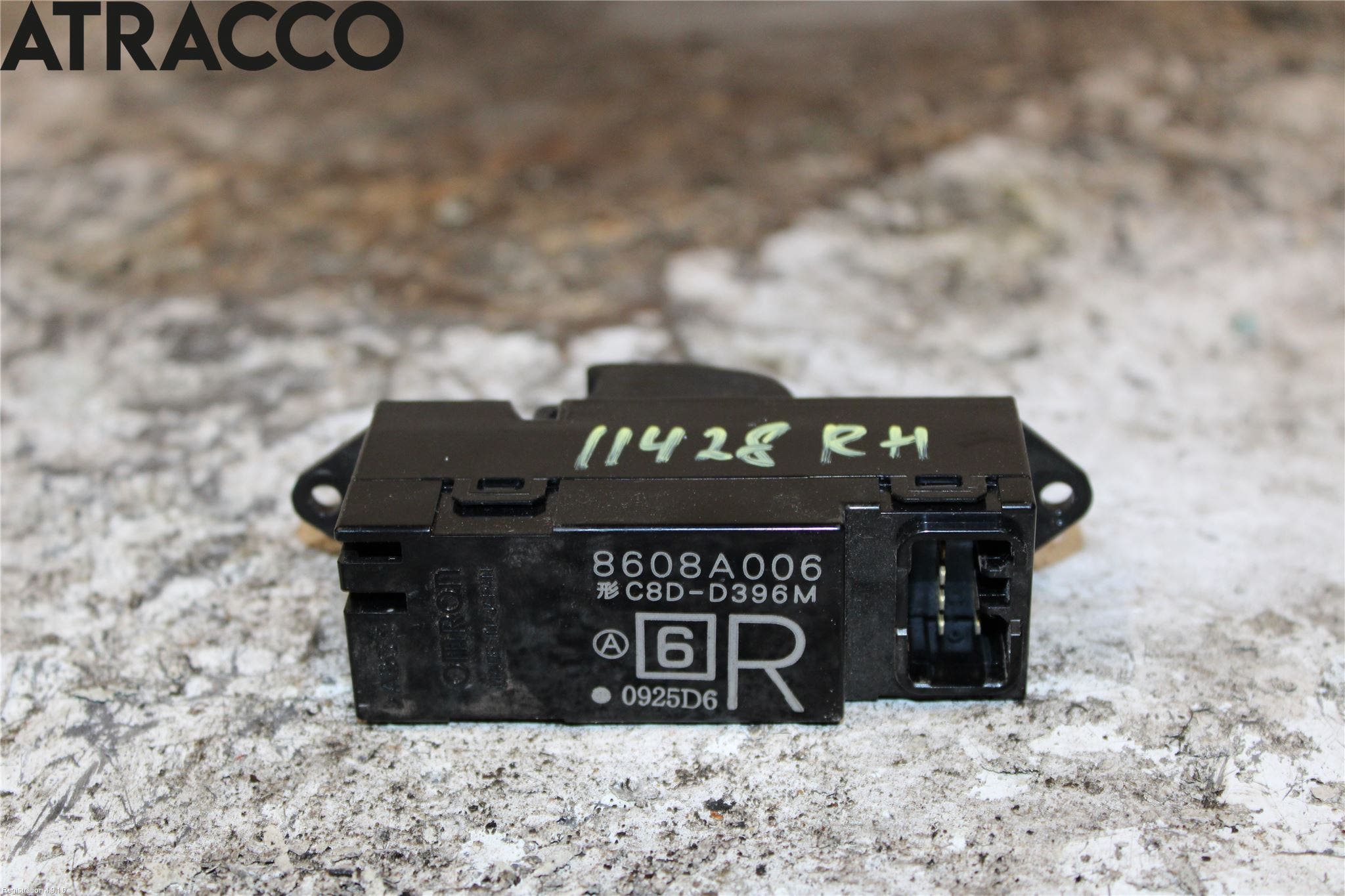 Mitsubishi PAJERO 99-06 Bryter Vindusheis