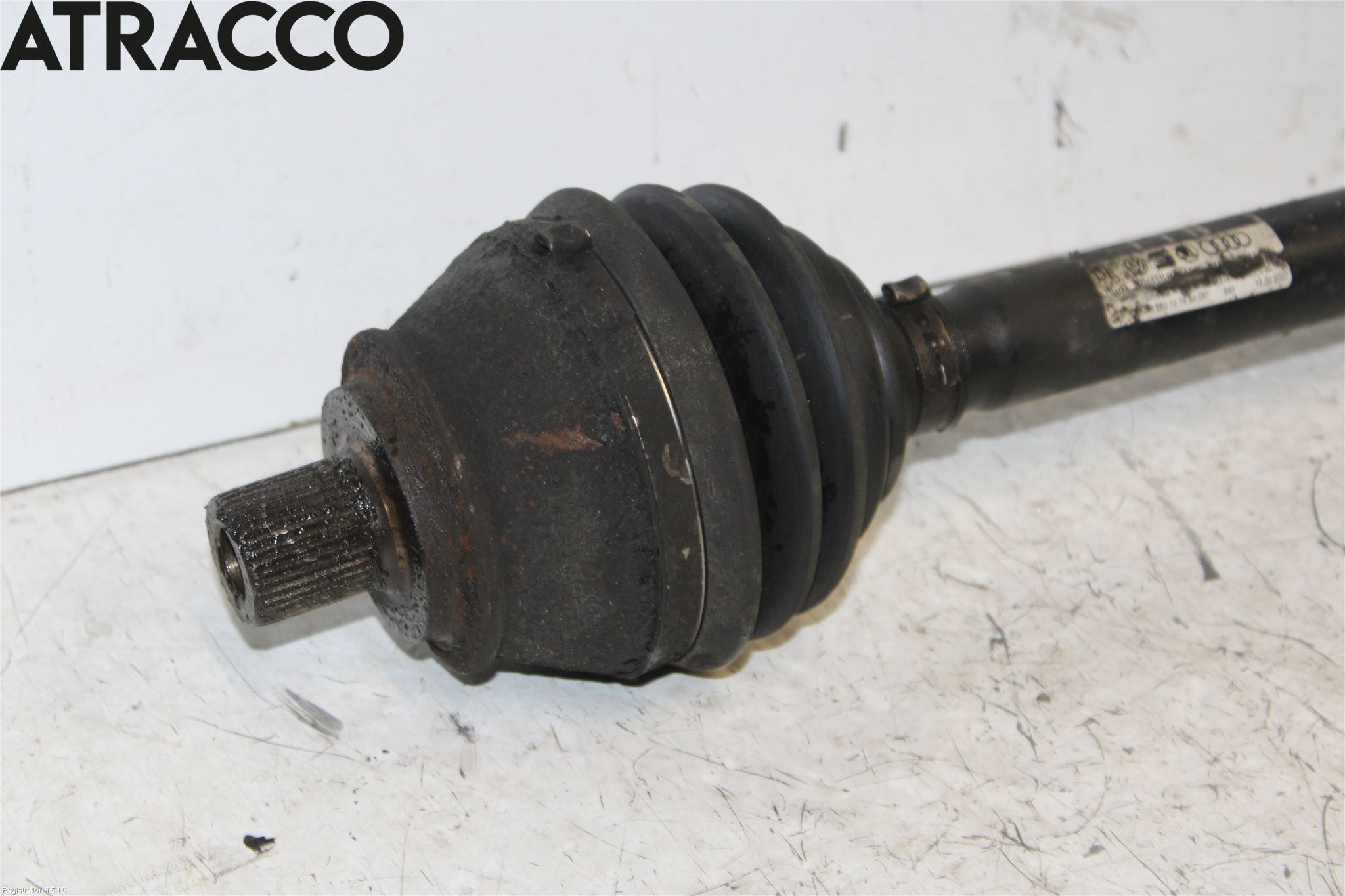 Audi A6/S6     05-11 Drivaksel Foran Kompl Venstre