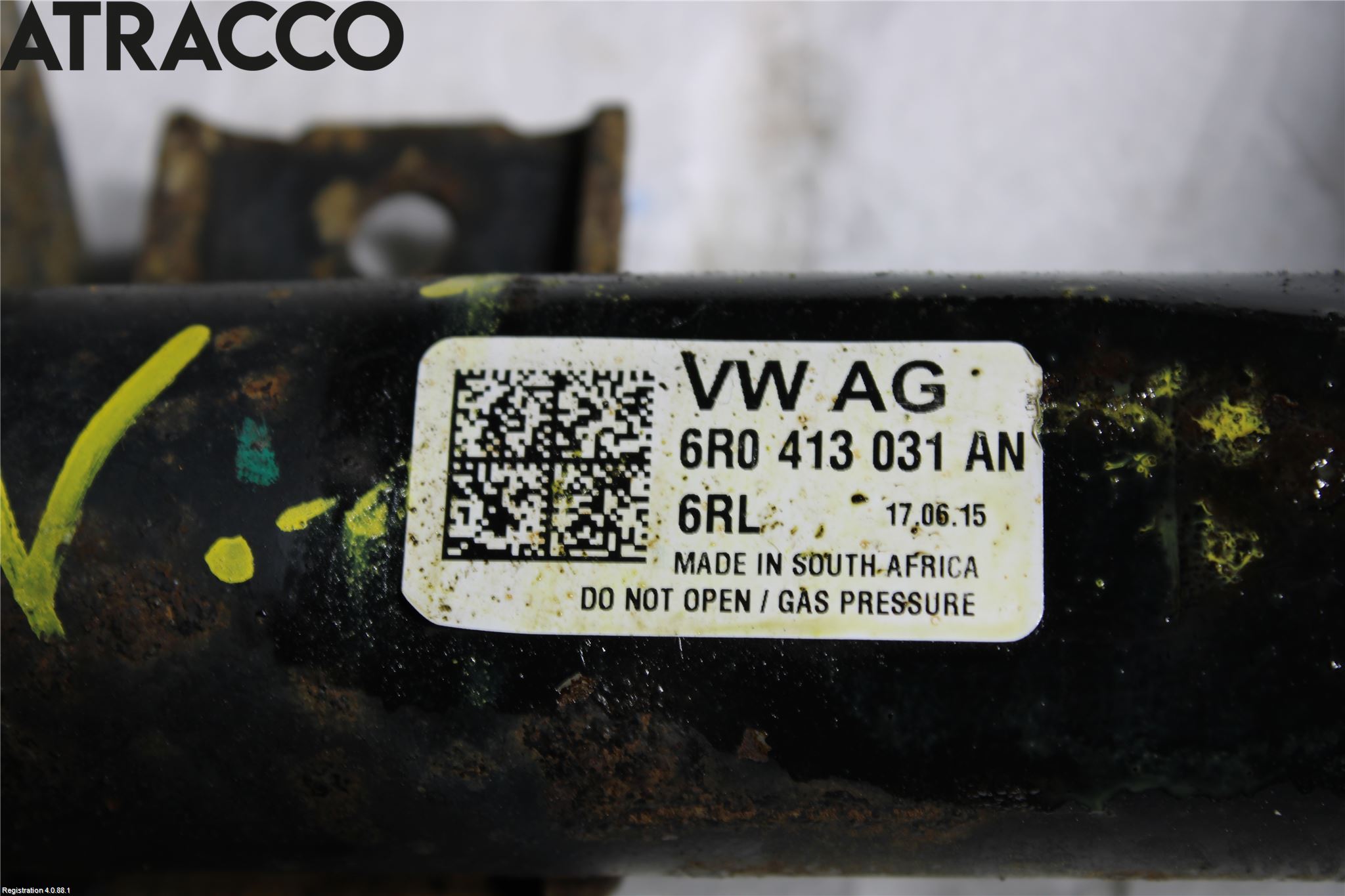 Volkswagen VW POLO 10-17 Fjærbein Foran Venstre