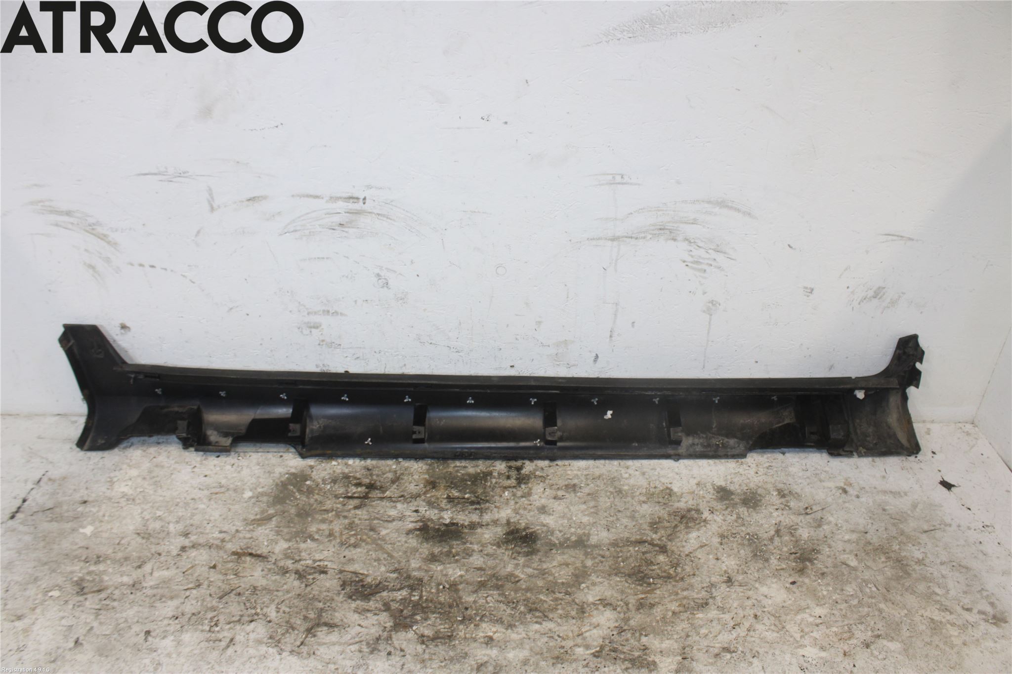 Volvo XC60 09-13 Kanalskjørt Venstre