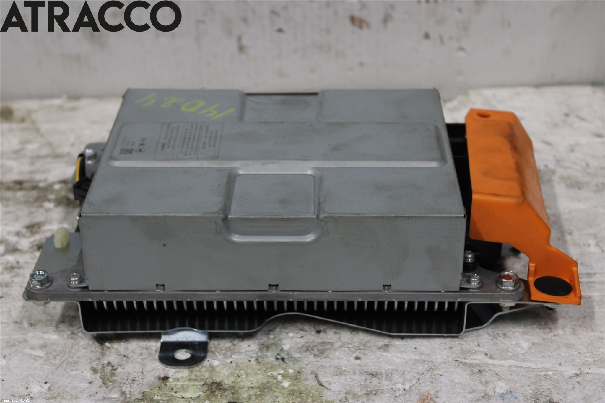 Mitsubishi OUTLANDER 13-21 Hybridconverter