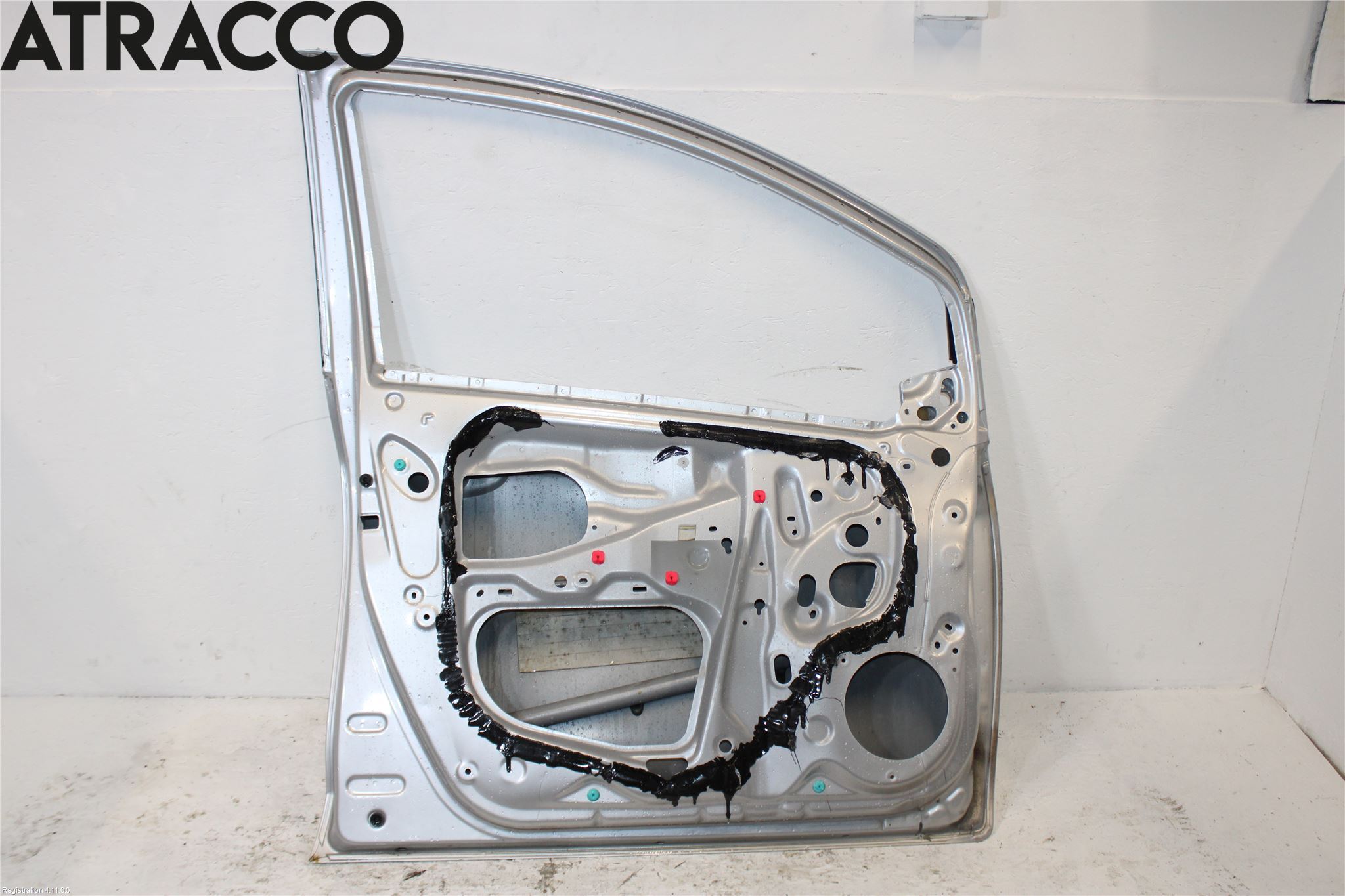 Toyota YARIS XP90 06-11 Dør 4D Foran Venstre