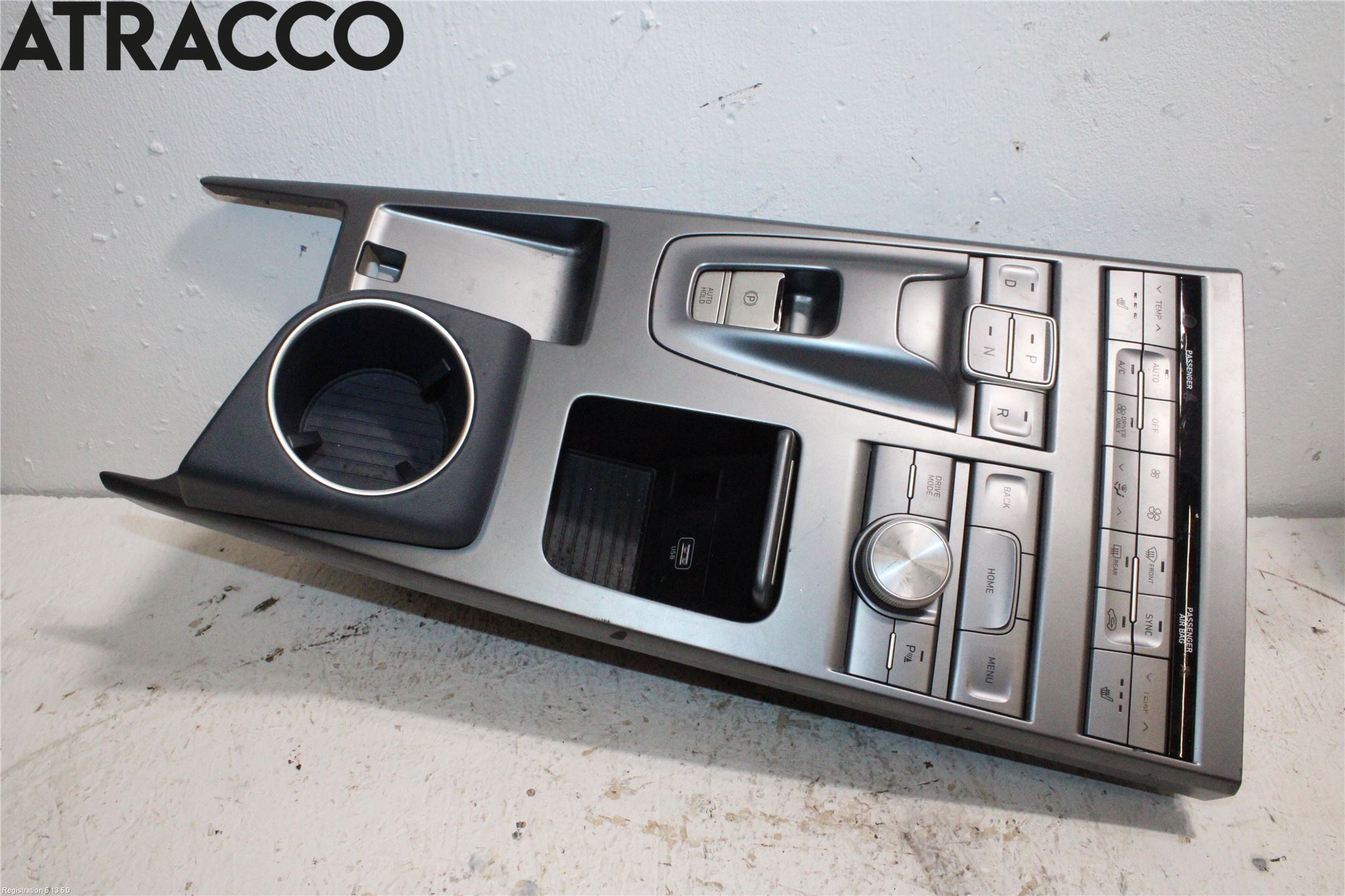 Hyundai NEXO 18->> Instrumentkonsoll Gulv