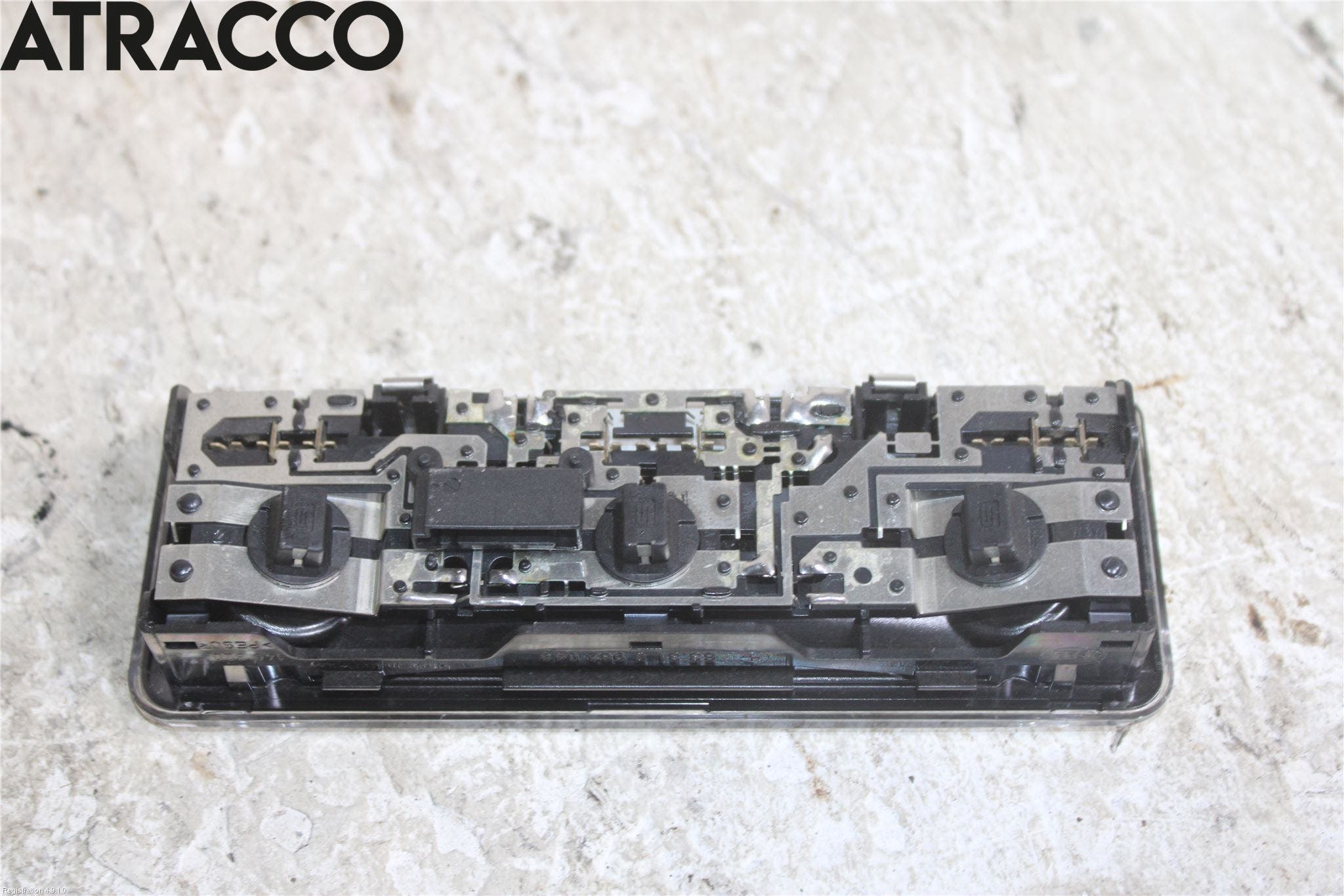 BMW X3 E83     03-10 Innr Taklys