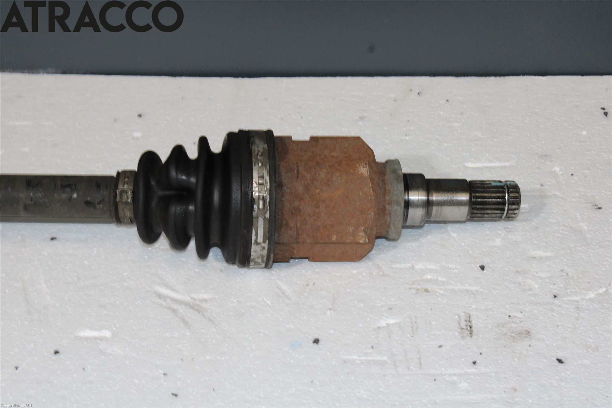 Toyota YARIS XP90 06-11 Drivaksel Foran Kompl Høyre