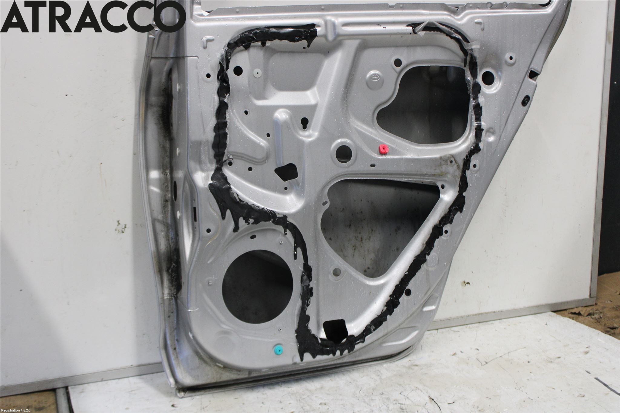 Toyota YARIS XP90 06-11 Dør 4D Bak Høyre