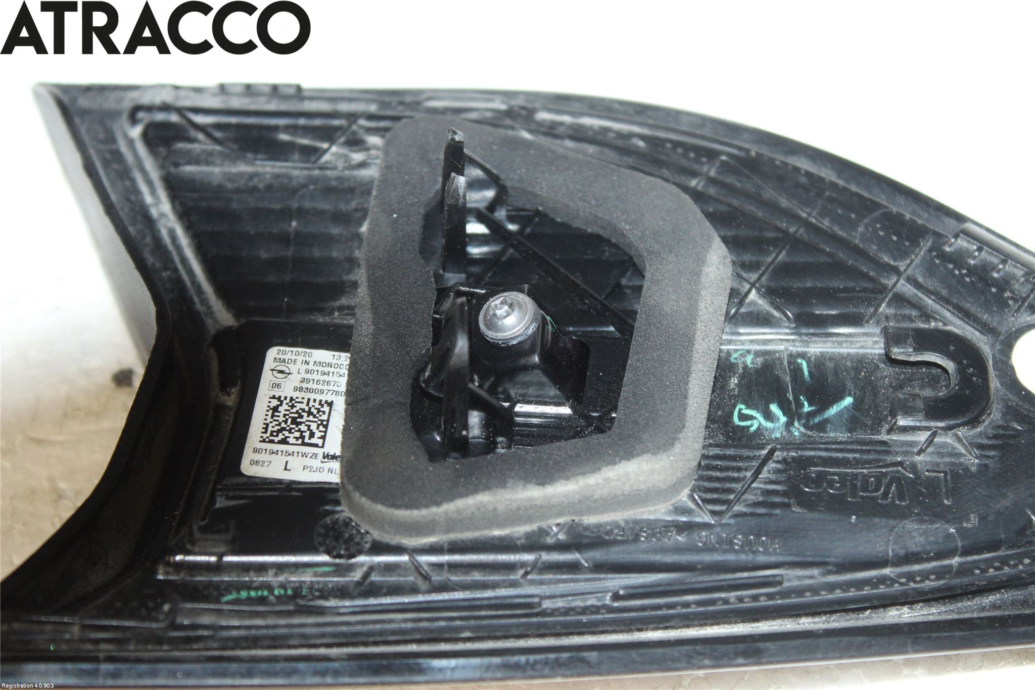 Opel CORSA F, CORSA-E 20- Baklykt Venstre  På Luke(Indre