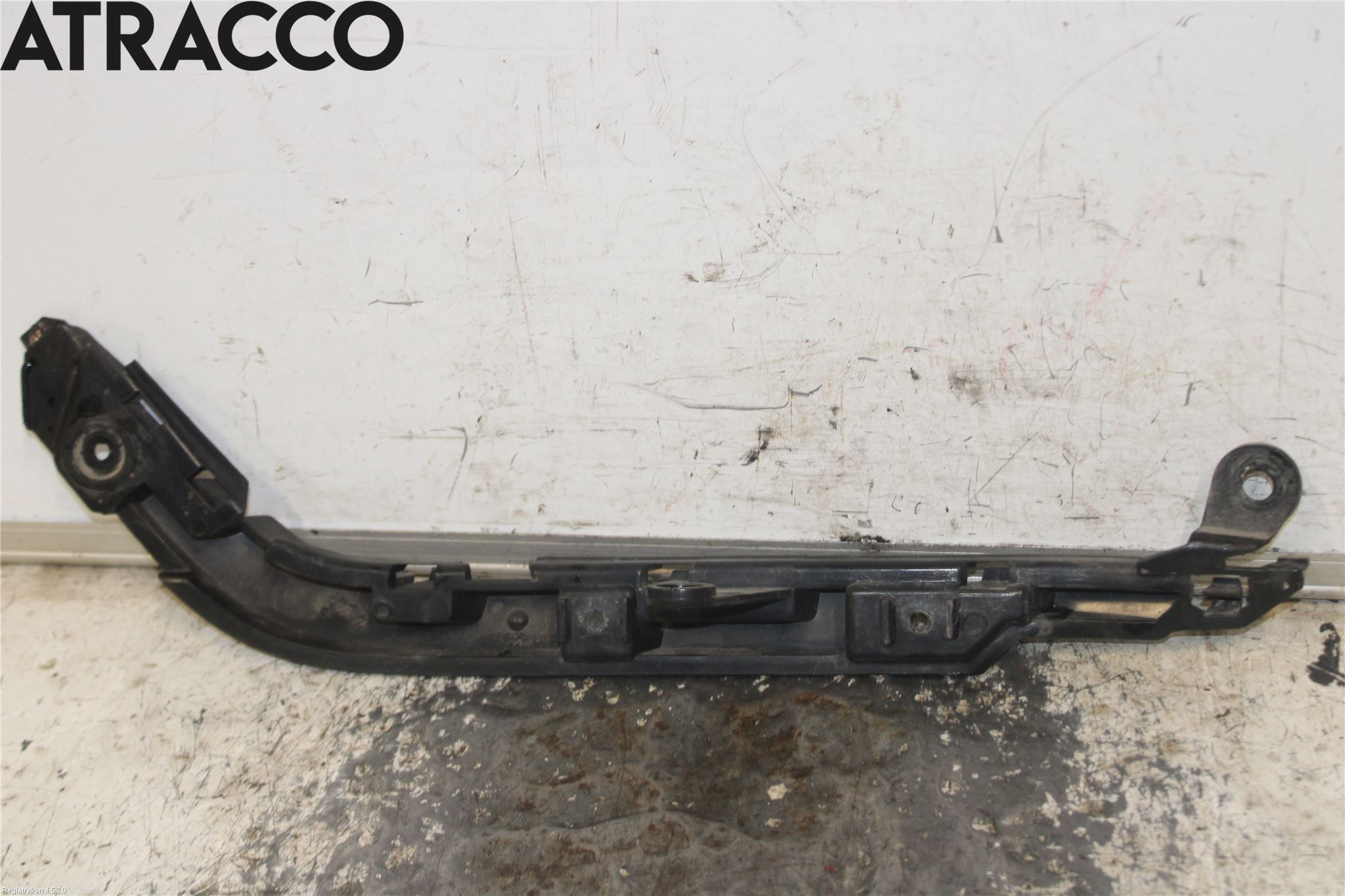 BMW 1 E87/81 5D/3D 03-11 Støtfanger Bak Hjørne Venstre