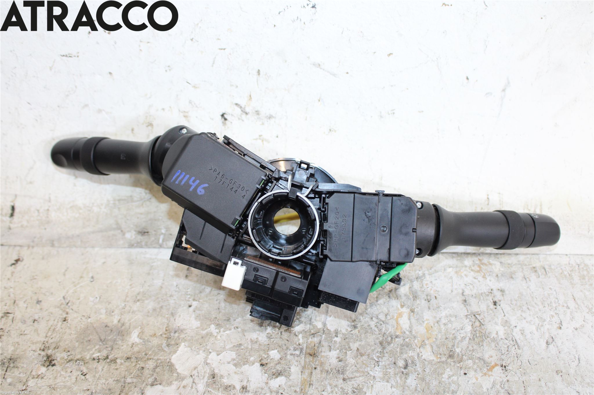 Toyota YARIS XP130 15-20 Bryter Ratt Kombi H Og V