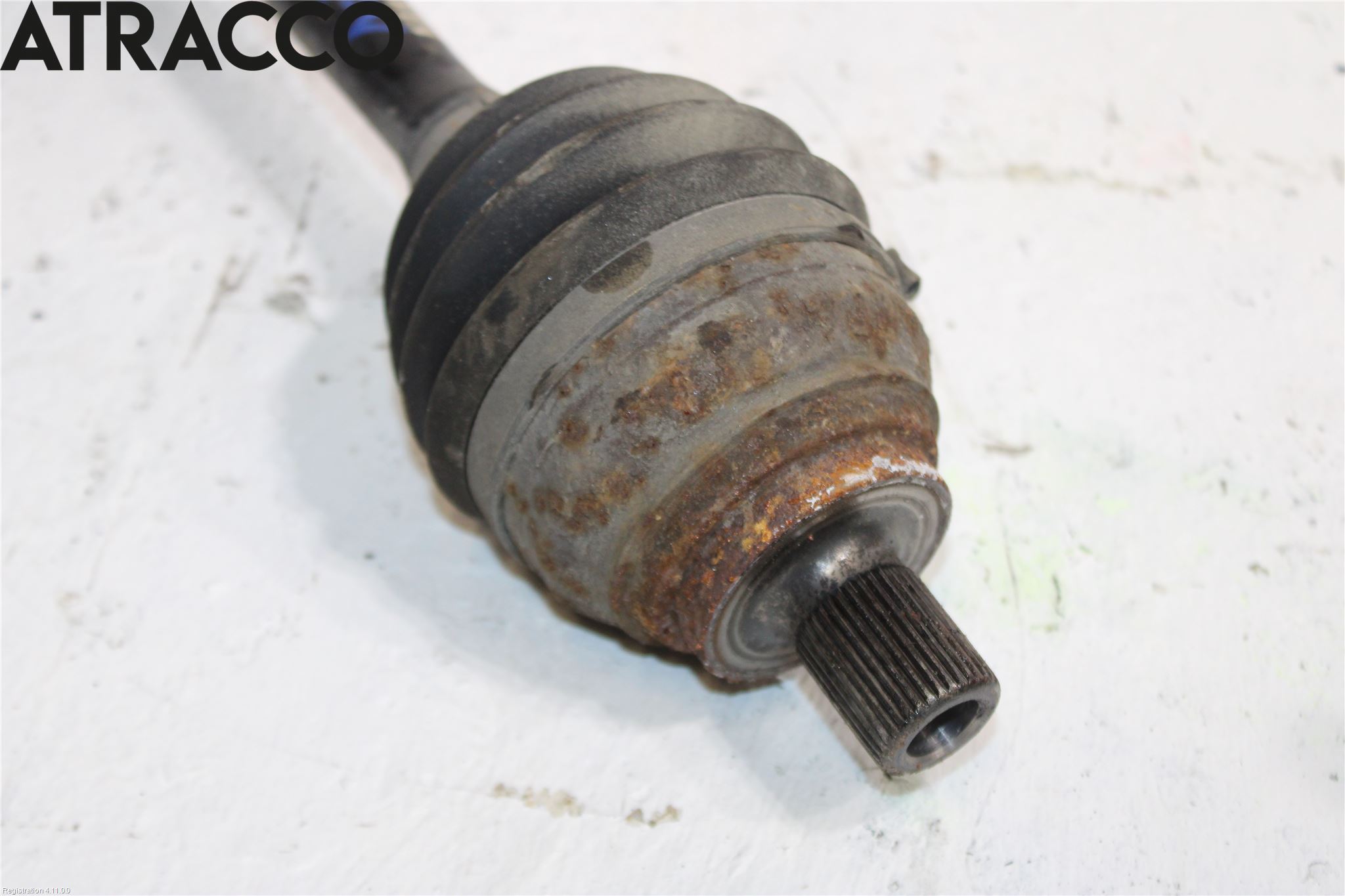 Volkswagen VW CADDY 16-20 Drivaksel Foran Kompl Venstre