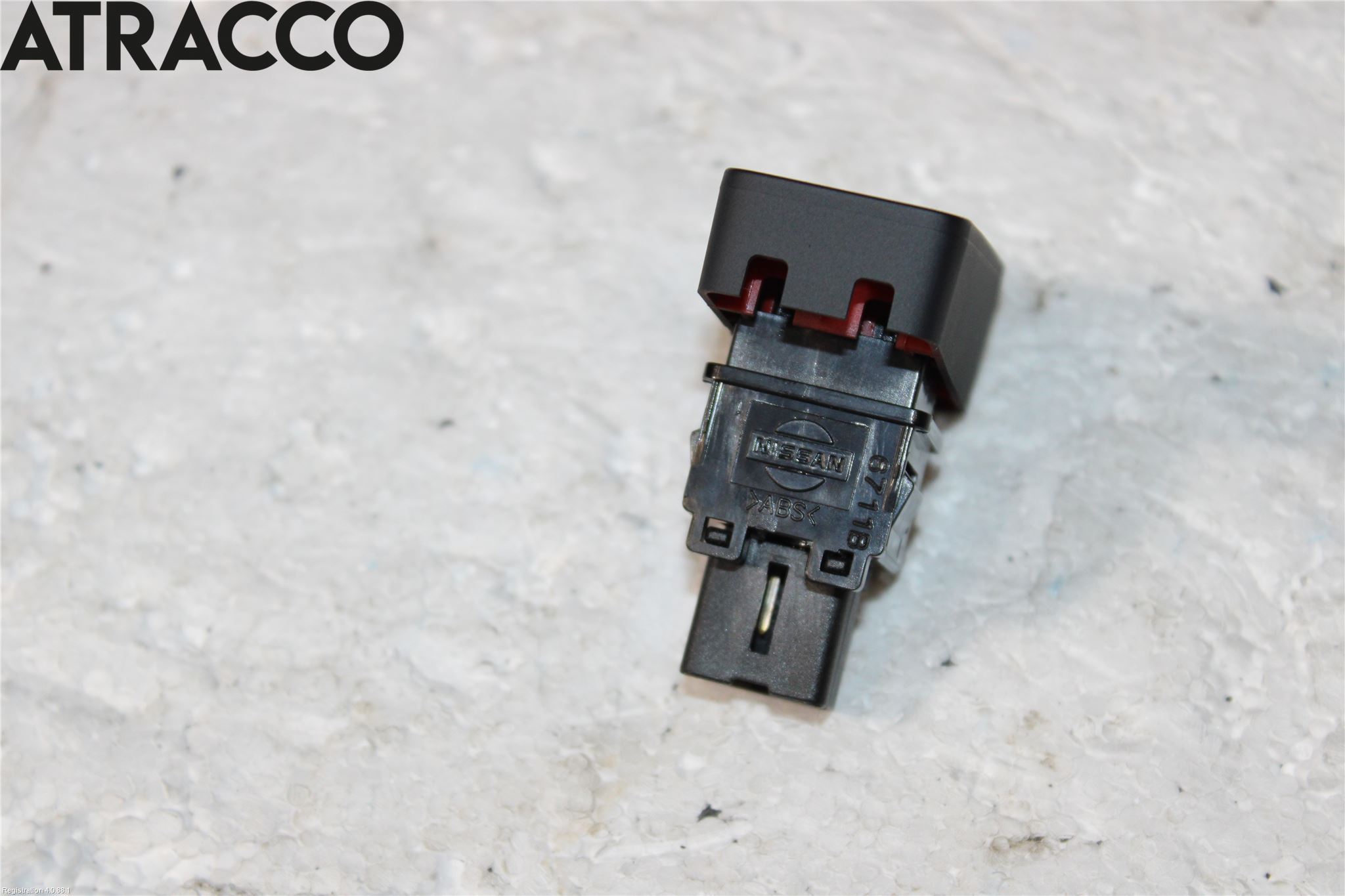 Nissan LEAF 11-17 Bryter Varsel (Nødblink)