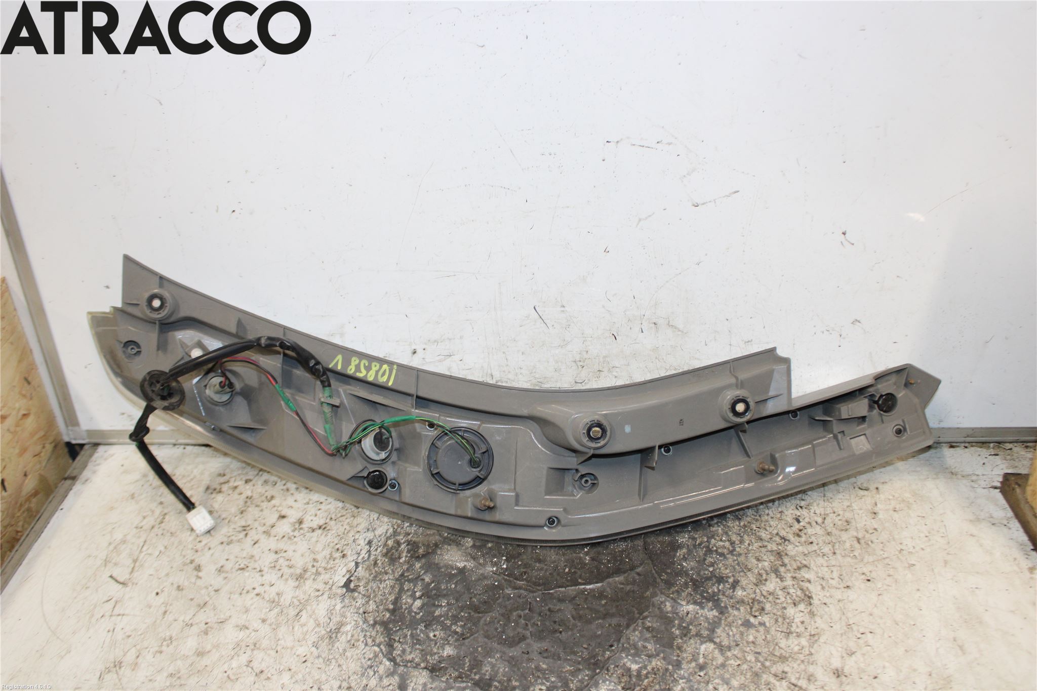 Nissan LEAF 11-17 Baklykt Venstre