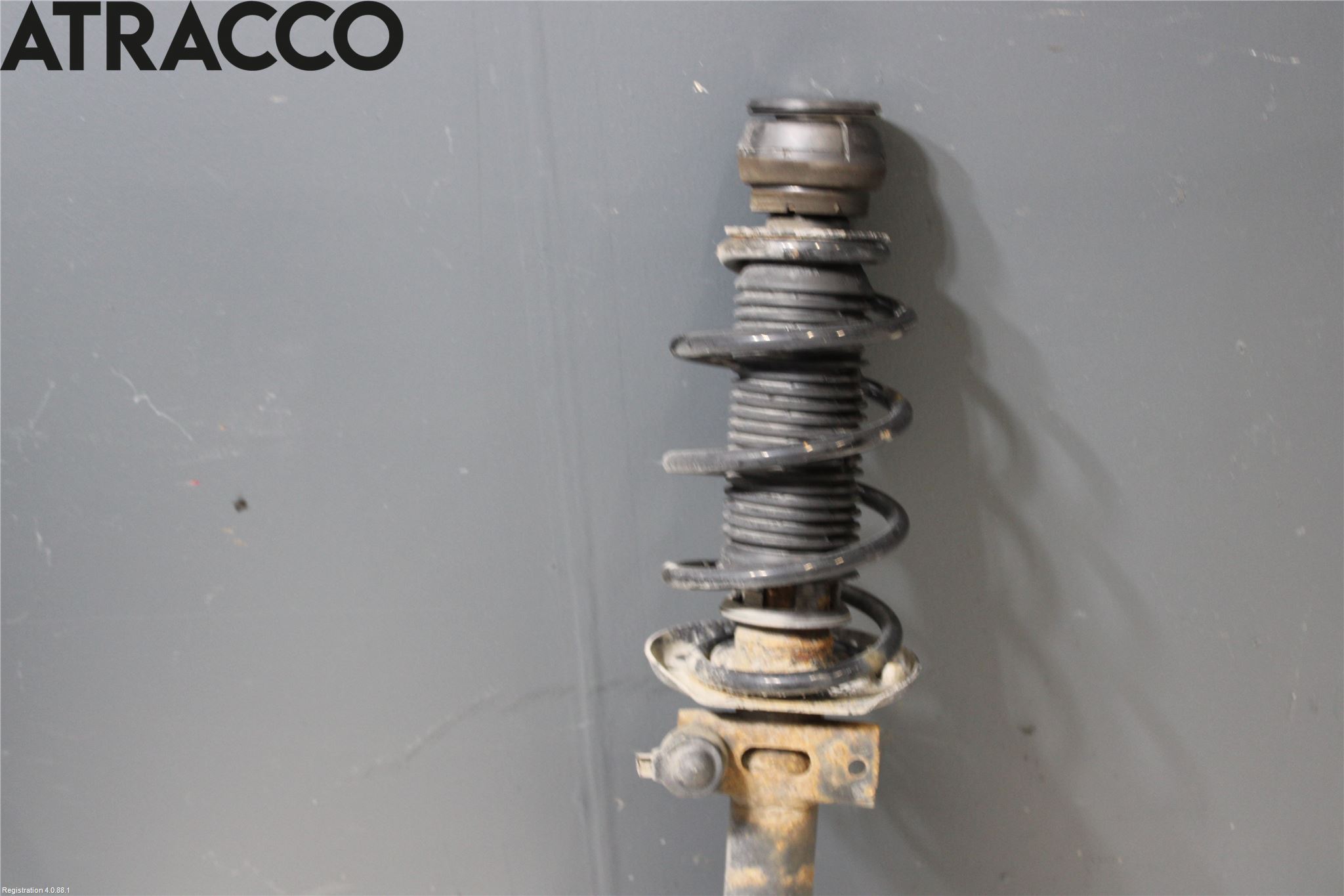 Volkswagen VW POLO 10-17 Fjærbein Foran Høyre