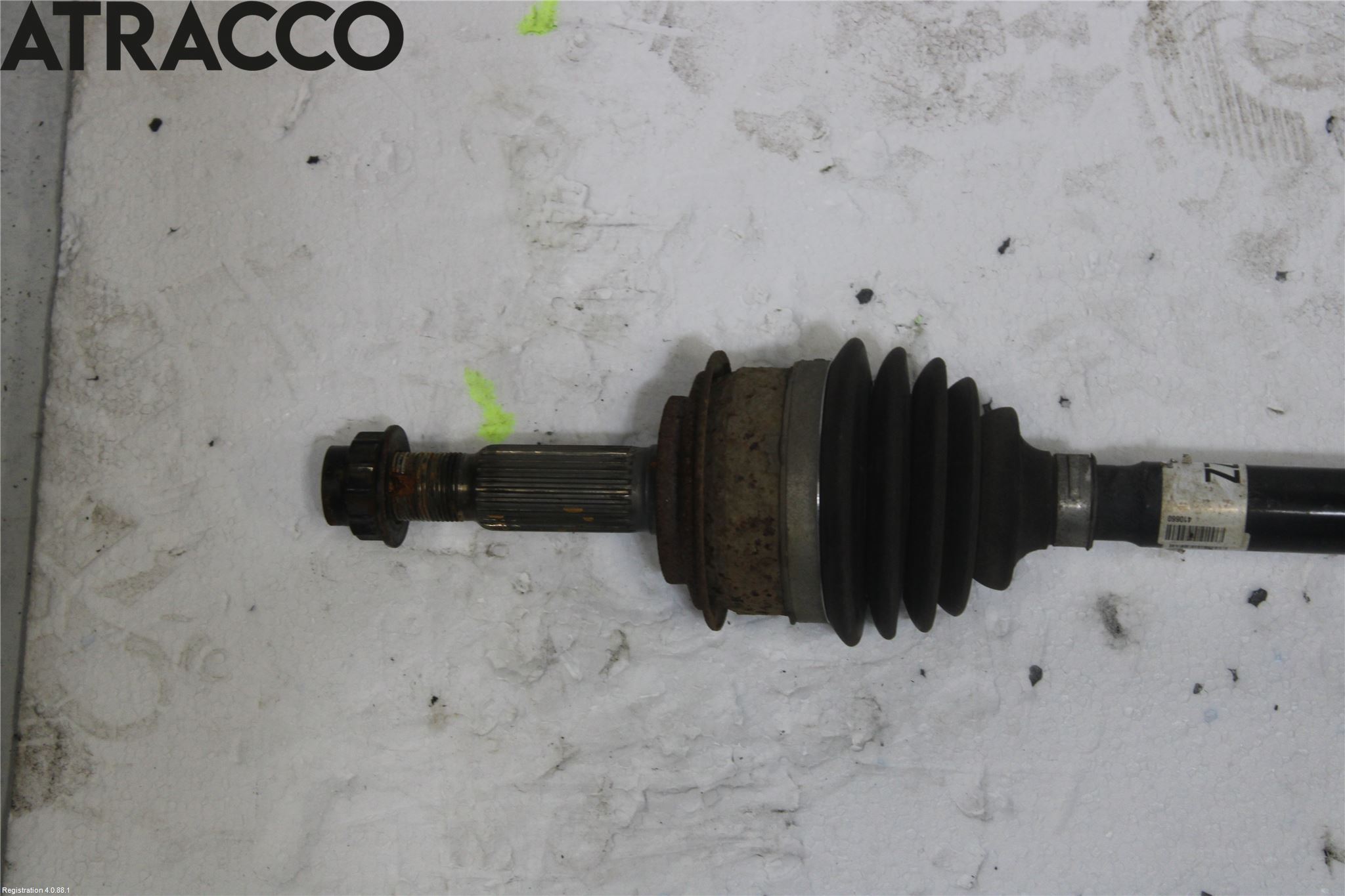 Toyota YARIS XP130 15-20 Drivaksel Foran Kompl Høyre