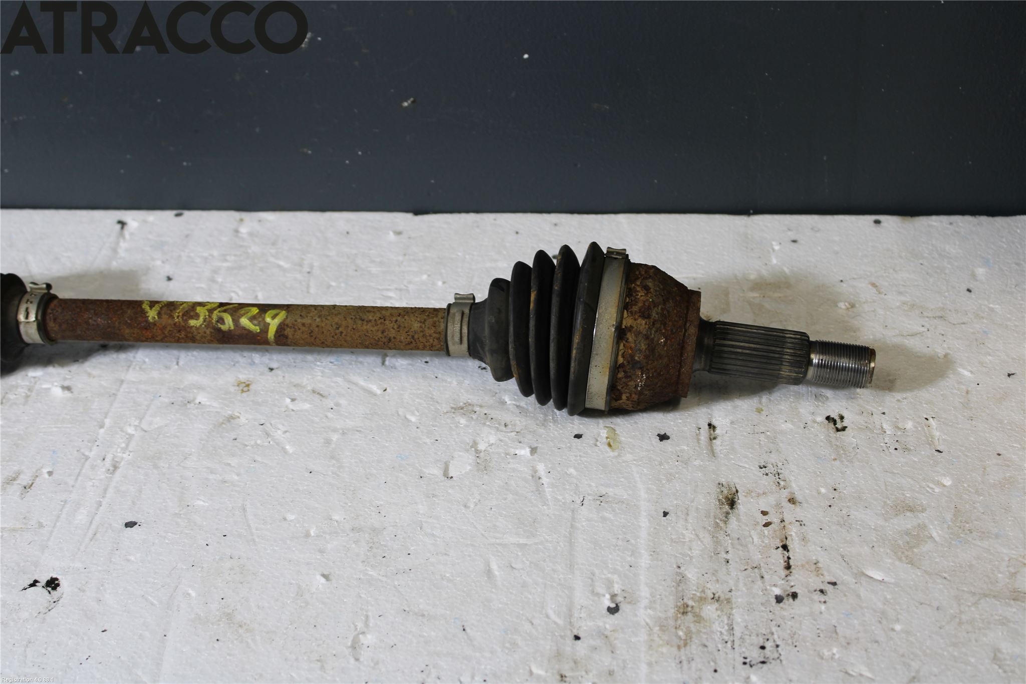 Ford KA+ 16-20 Drivaksel Foran Kompl Venstre