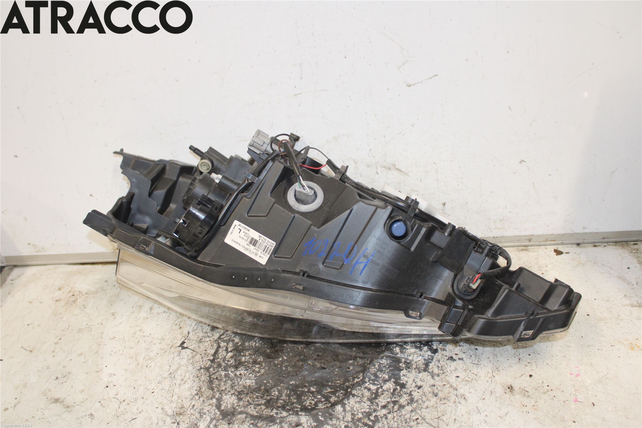 Nissan LEAF 11-17 Frontlykt Høyre