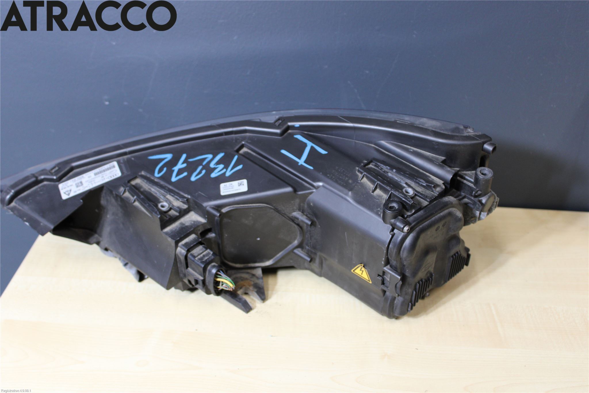 Audi A1/S1 11-18 Frontlykt Høyre