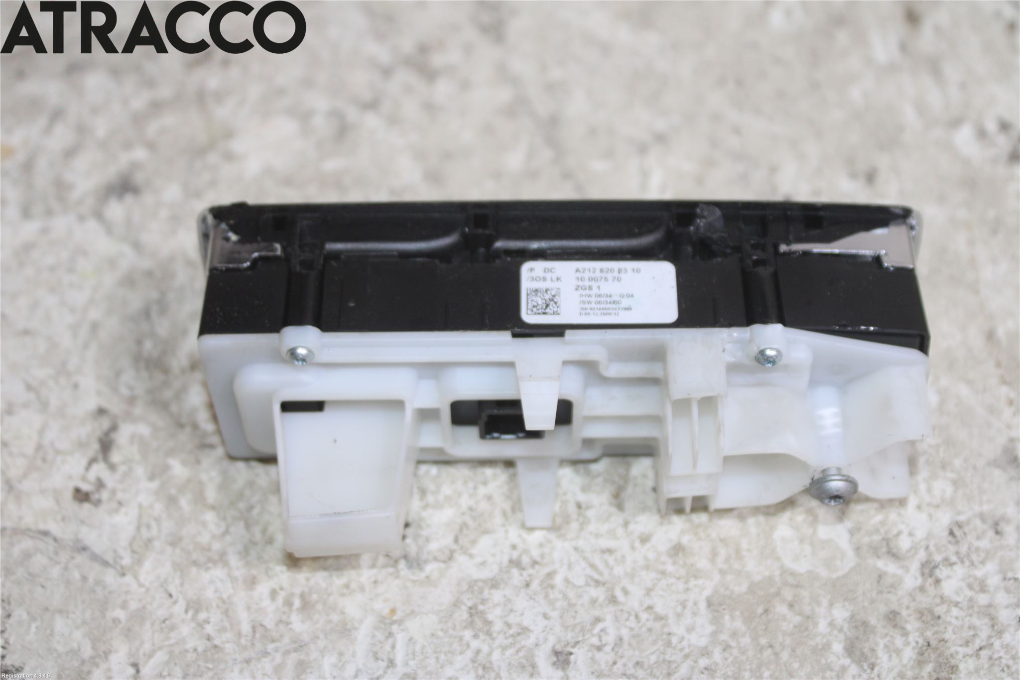 Mercedes-Benz MB E-KLASS (W212) 09-16 Bryter Vindusheis