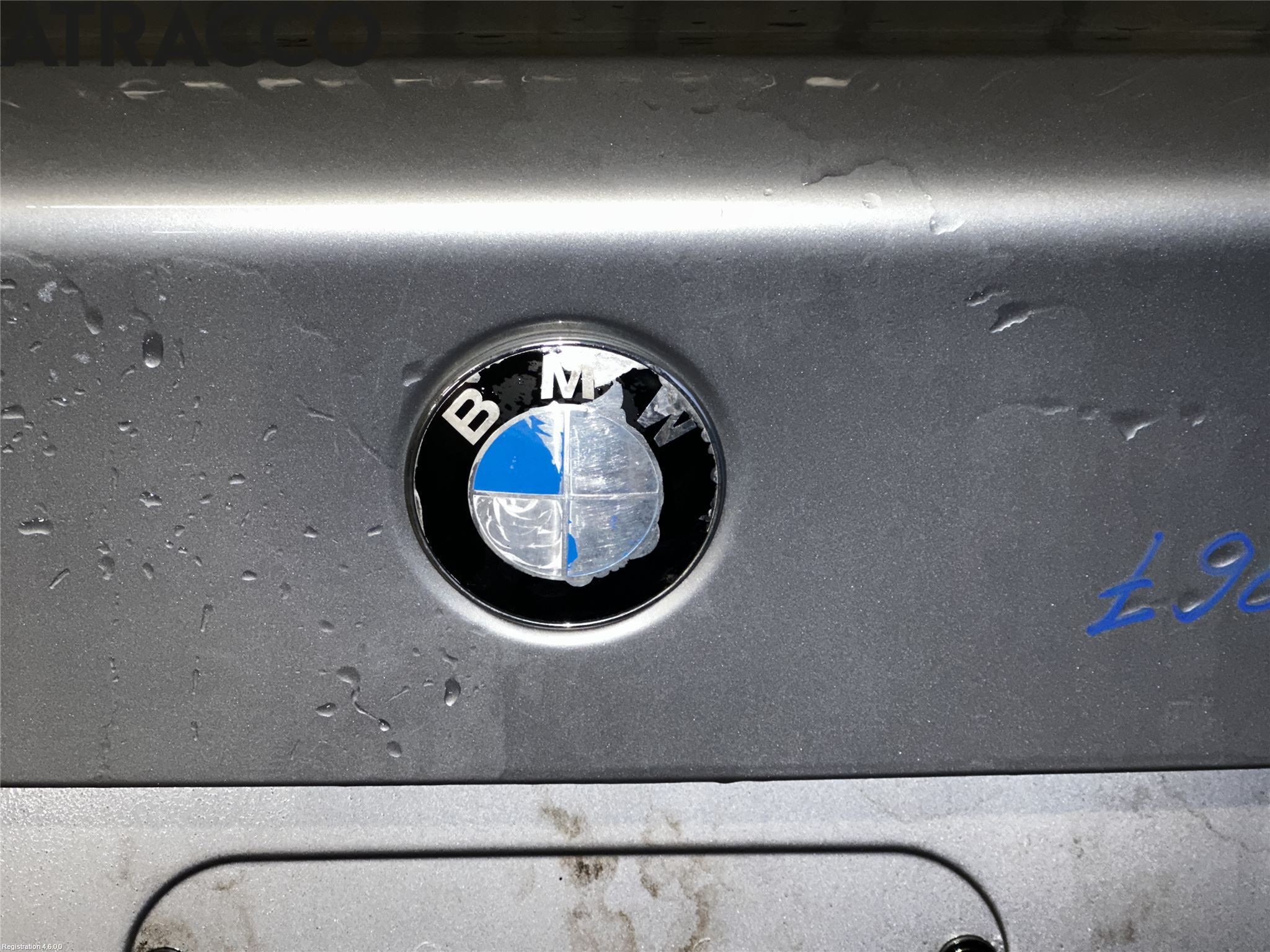 BMW 5 E60/61 Sed/Tou 02-10 Bakluke Koffertlokk