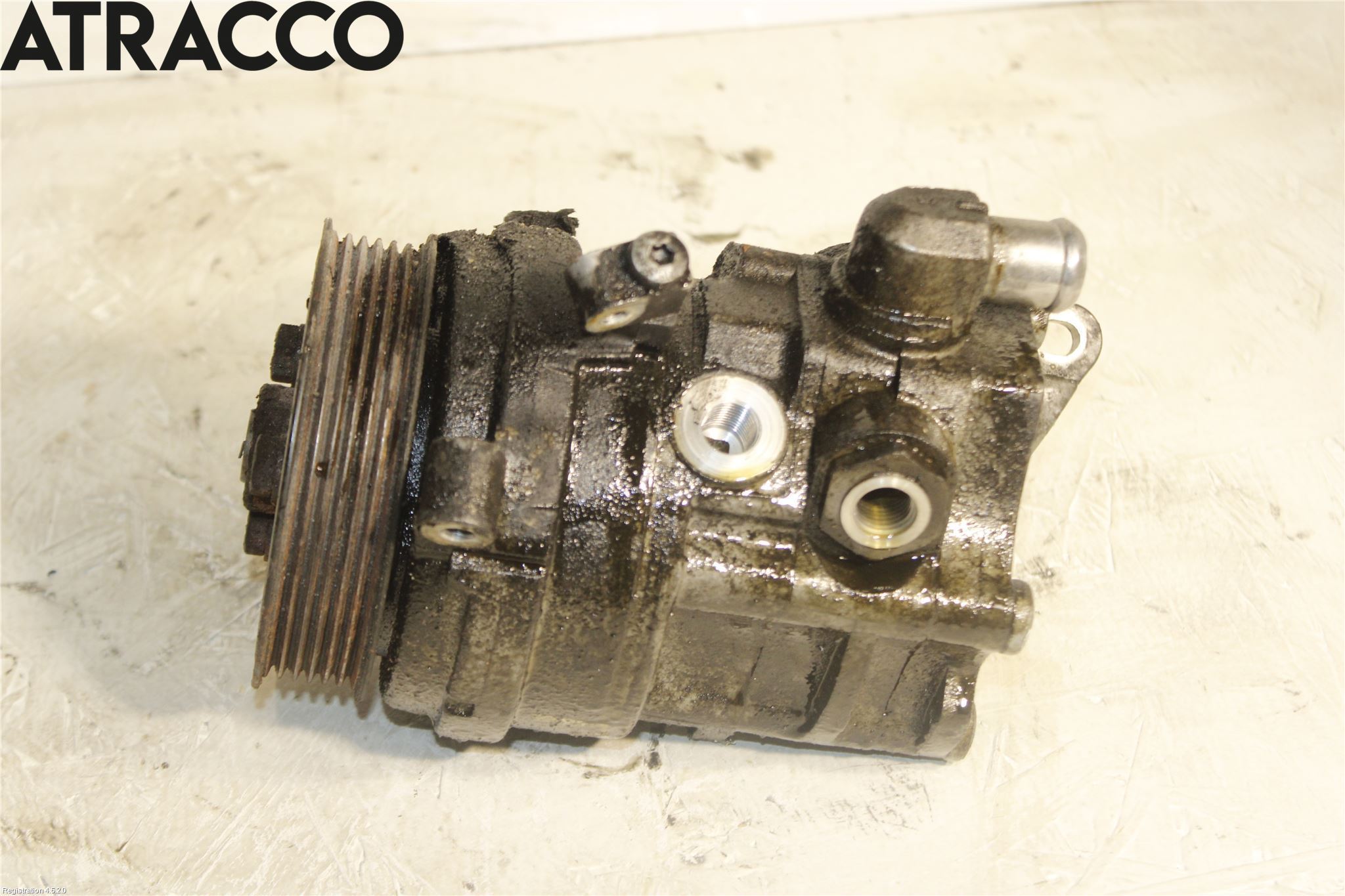 BMW 7 E65/66    00-08 Servo Pumpe