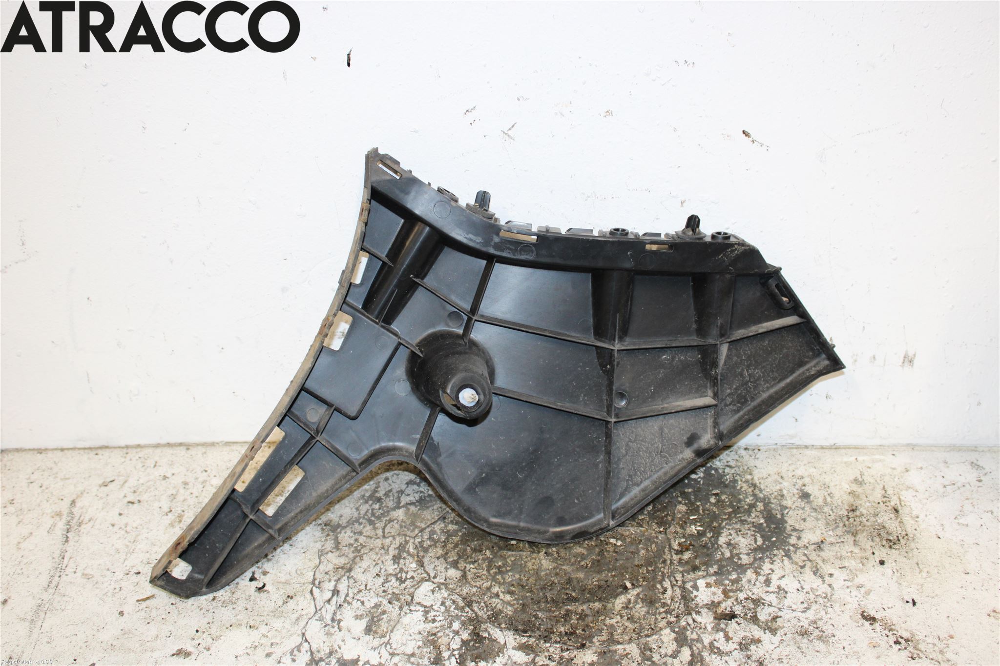 Volvo V60 14-18 Støtfangerfeste Bak Høyre