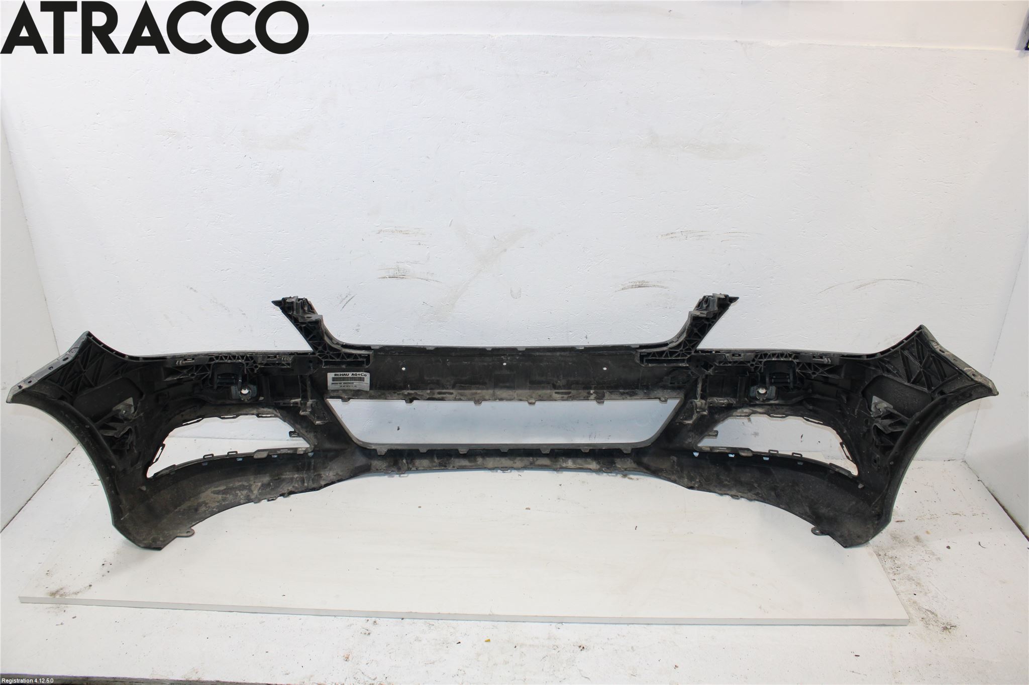 Mercedes-Benz MB C-KLASS (W204) 07-15 Støtfanger Foran