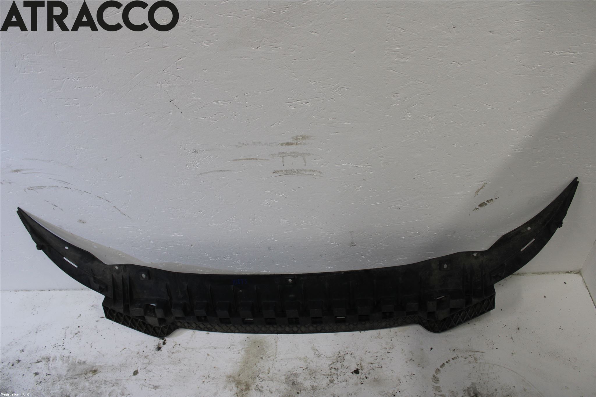 Audi A3/S3 05-13 Frontplate Nedre