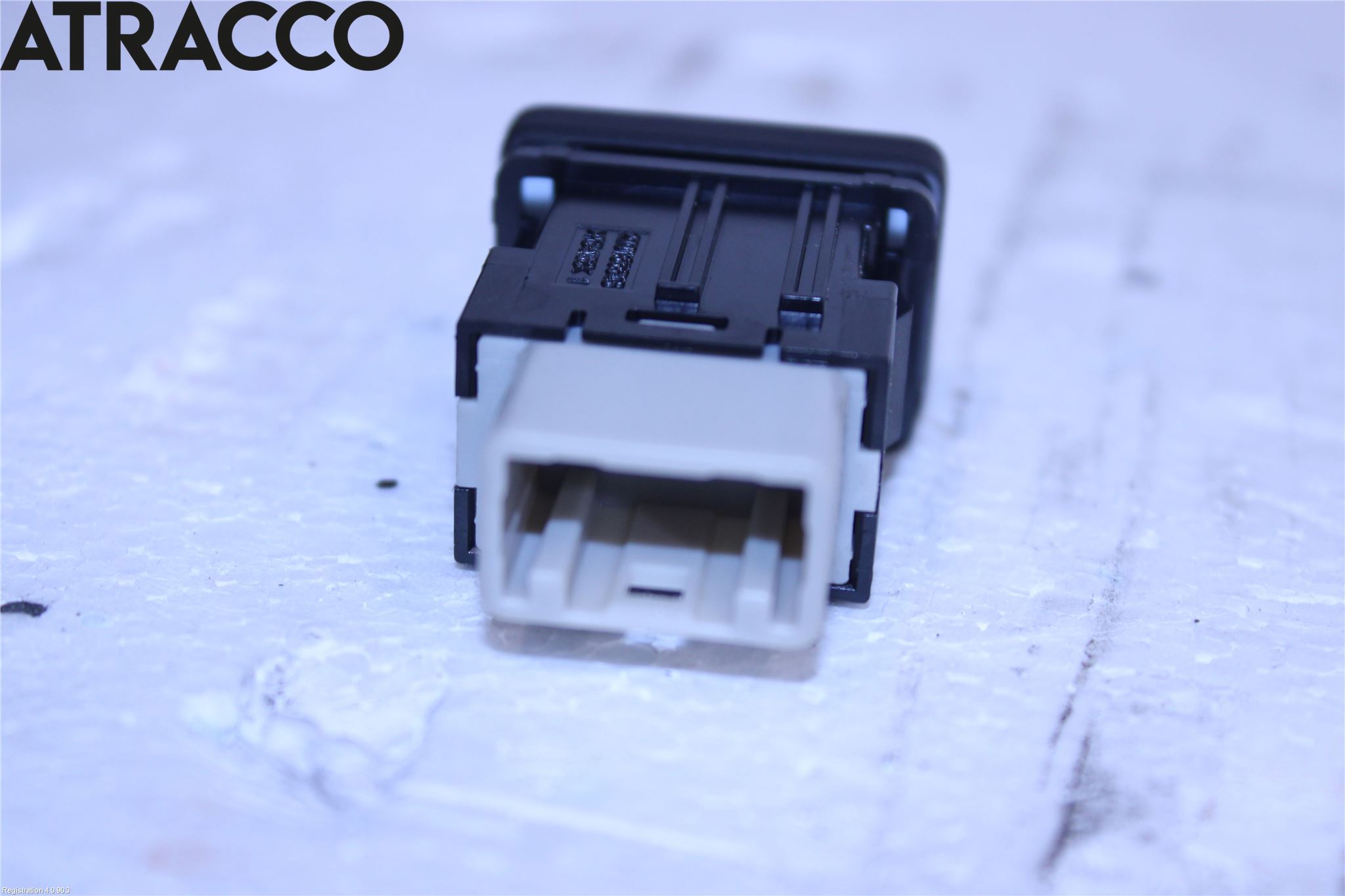 Mitsubishi OUTLANDER 13-21 Bryter Øvrig