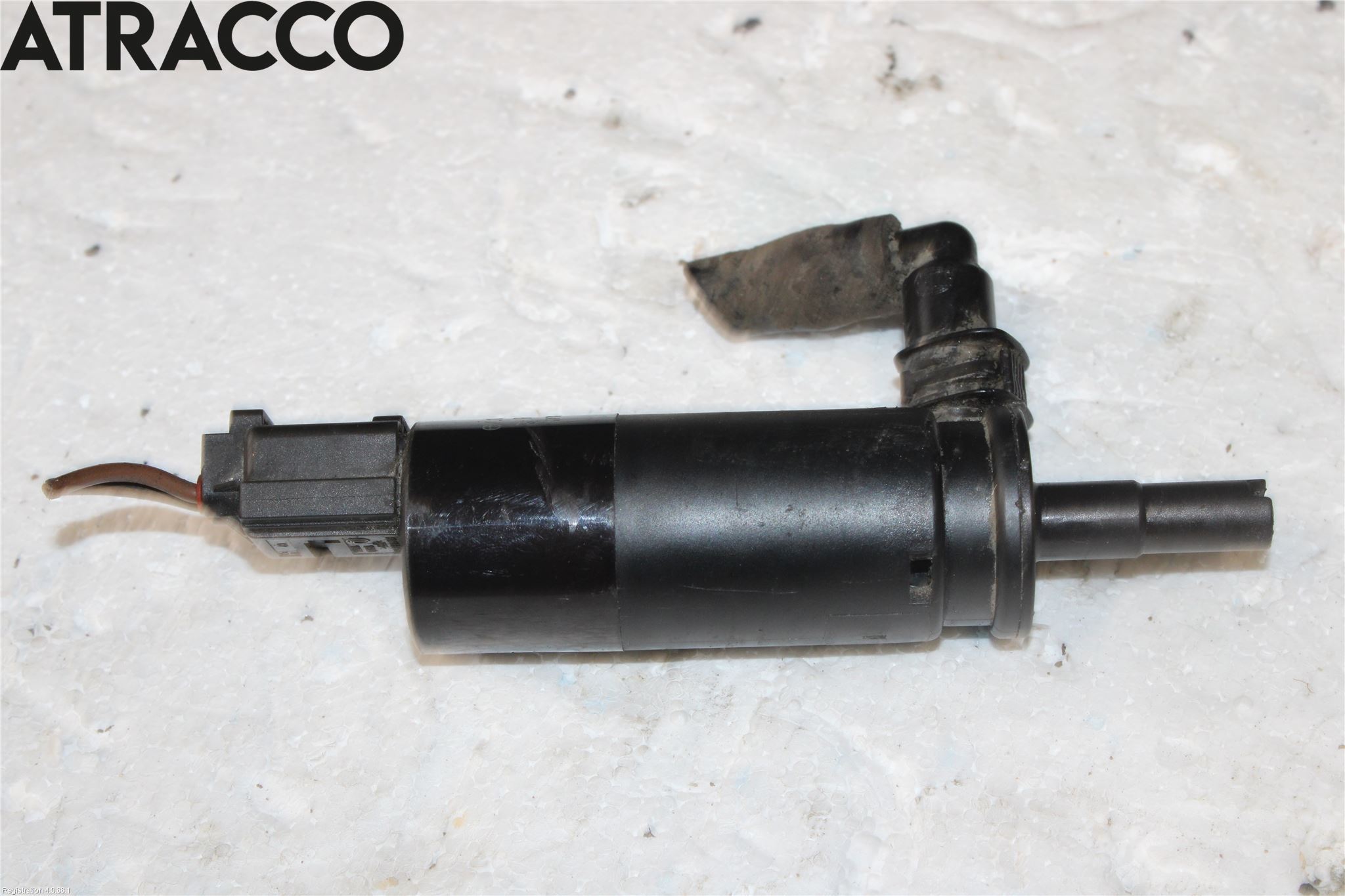 BMW 5 E60/61 Sed/Tou 02-10 Spylerpumpe Frontrute