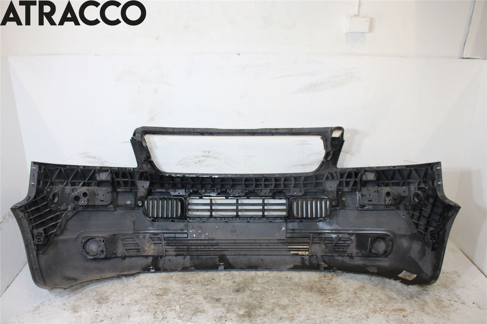 Volkswagen VW TRANSP/CARAVELLE (T5) 04-15 Støtfanger Foran