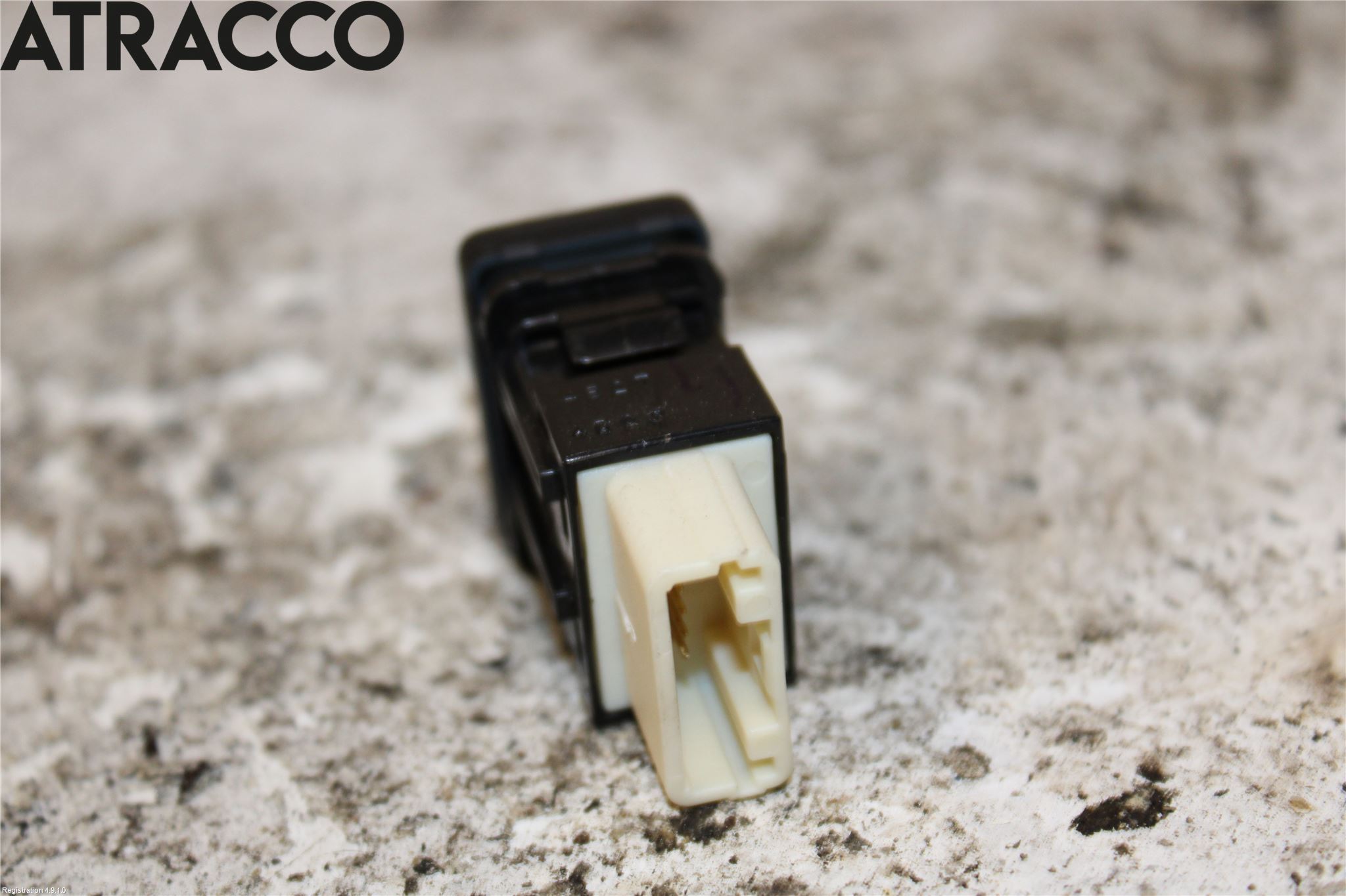 Mitsubishi OUTLANDER 13-21 Bryter Øvrig